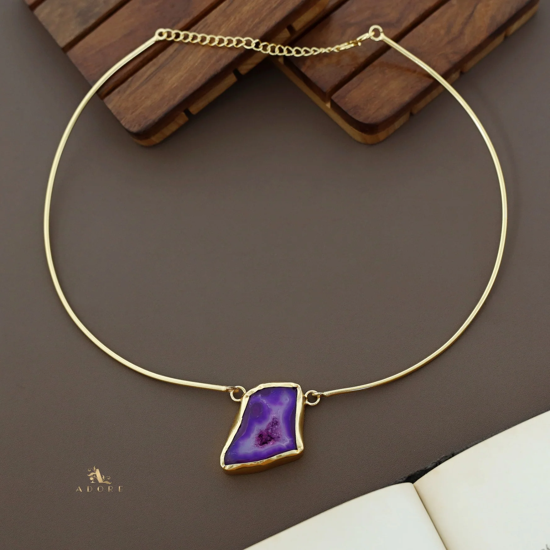 Esperenza Agate Neck Cuff - Image 14