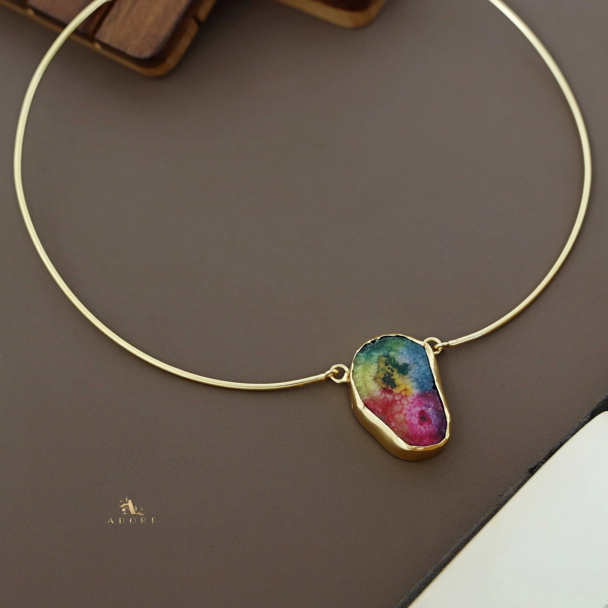 Esperenza Agate Neck Cuff - Image 18