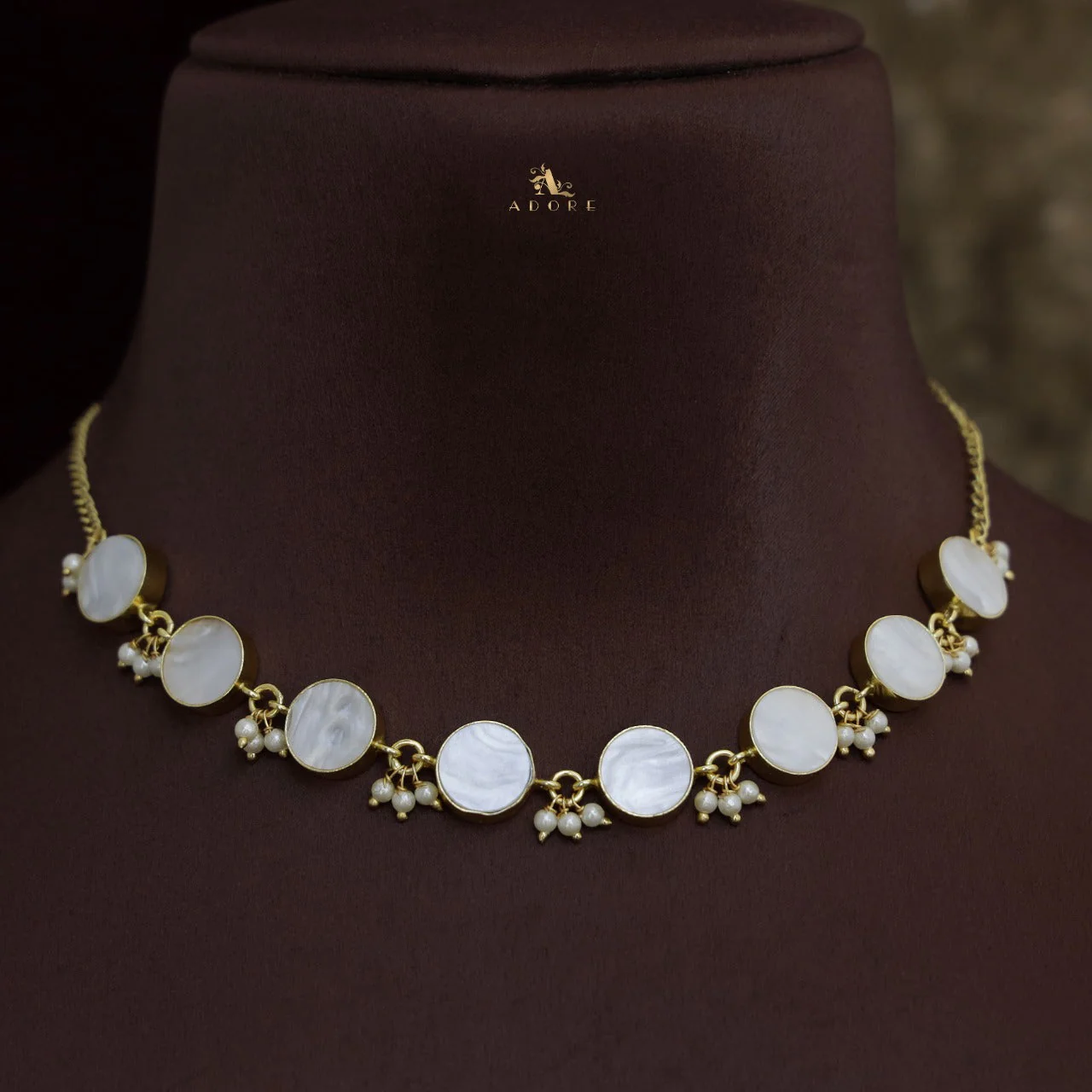 Eudor Round MOP Pearl Short Neckpiece/Choker With Earring - Image 3