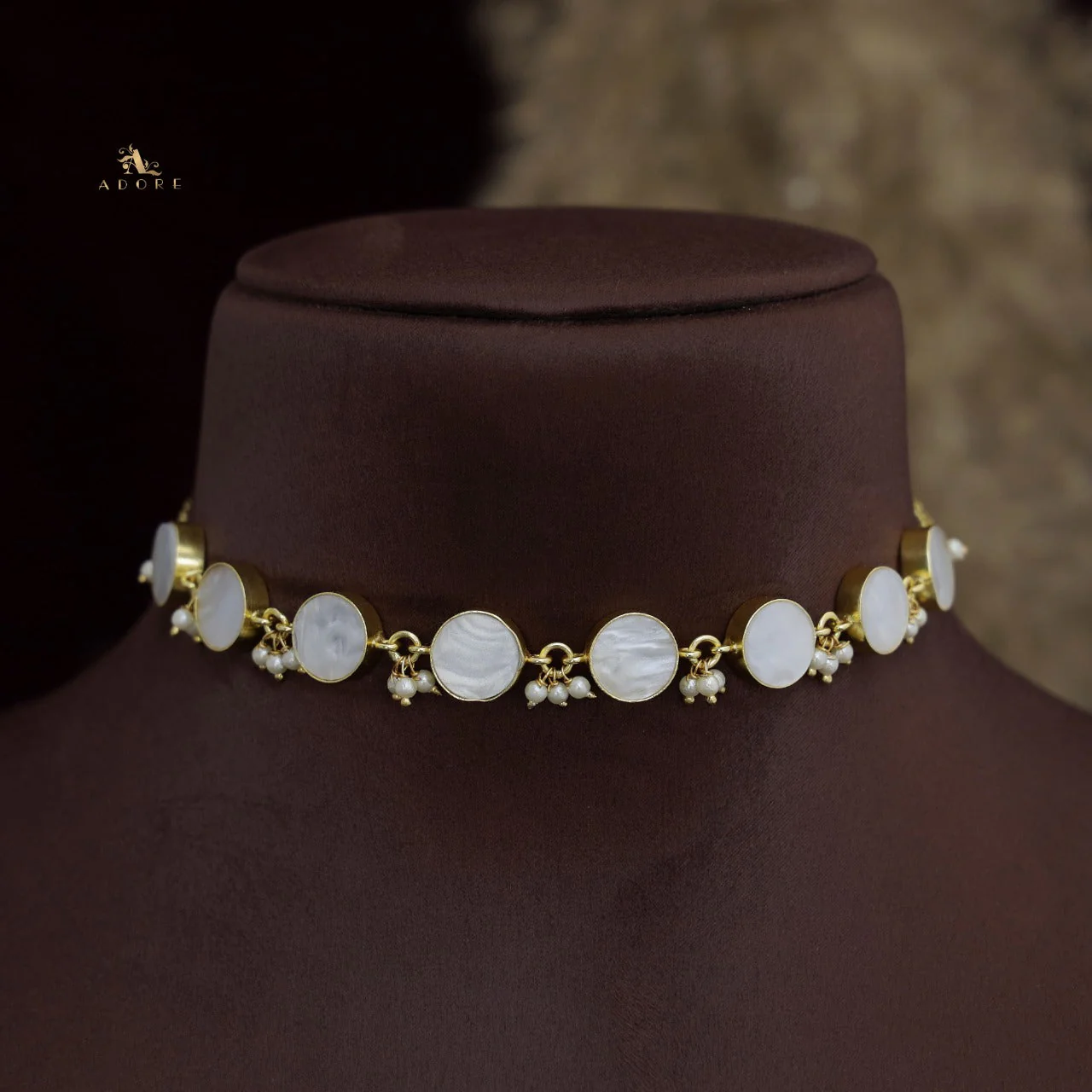 Eudor Round MOP Pearl Short Neckpiece/Choker With Earring - Image 5