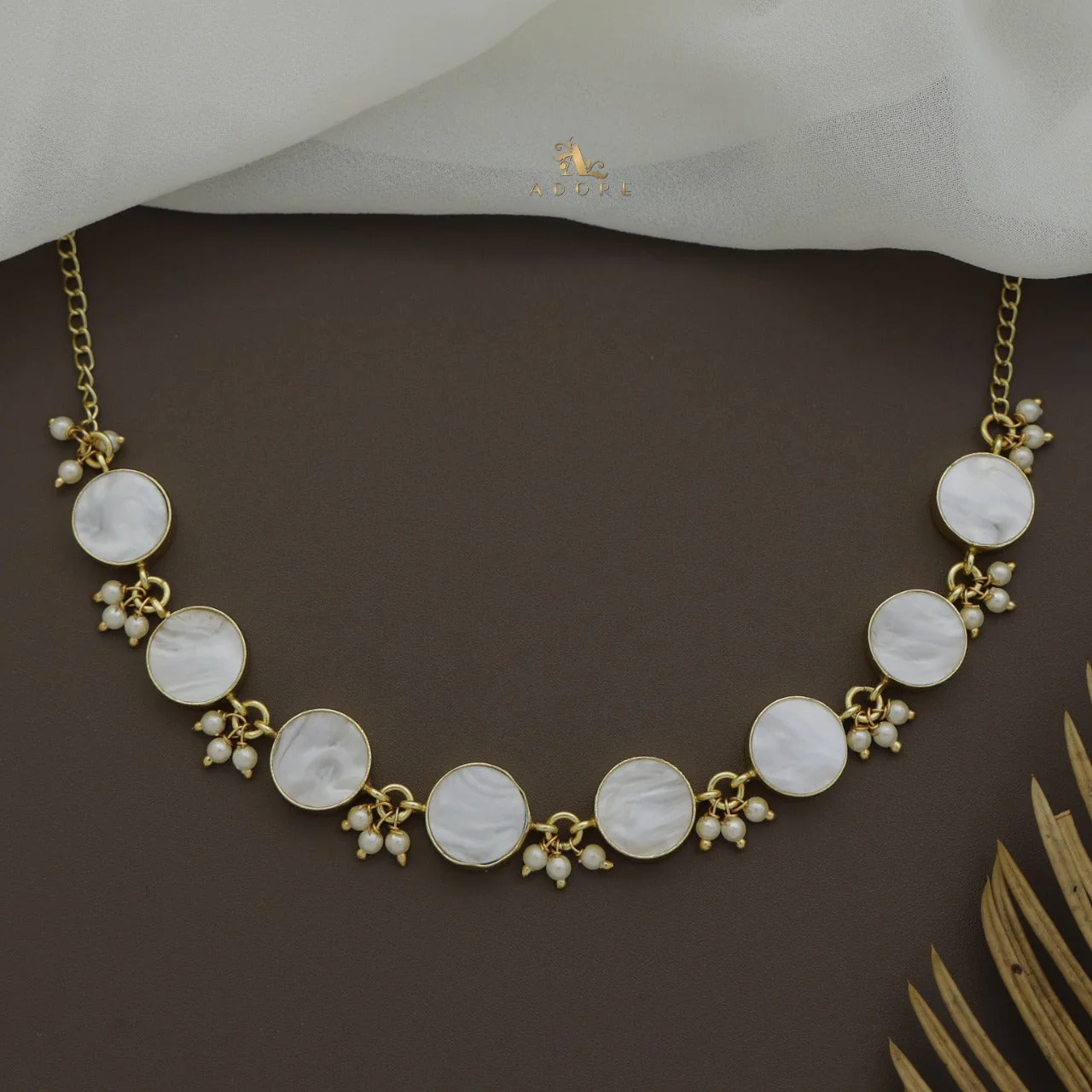Eudor Round MOP Pearl Short Neckpiece/Choker With Earring - Image 6