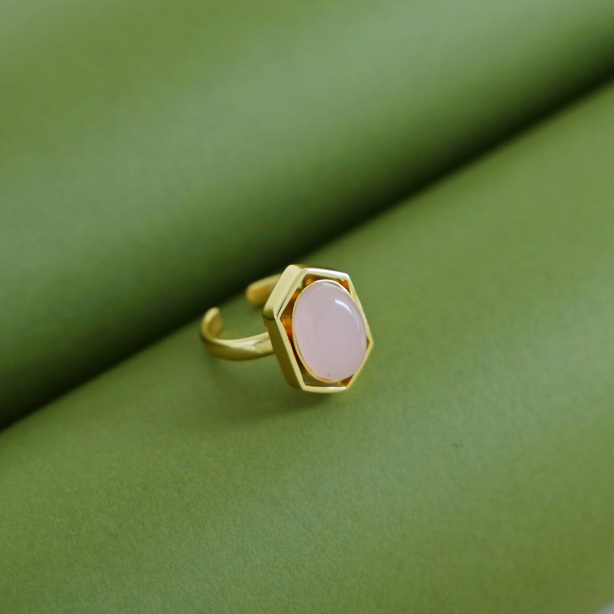 Everlee Oval Gemstone Ring - Image 10