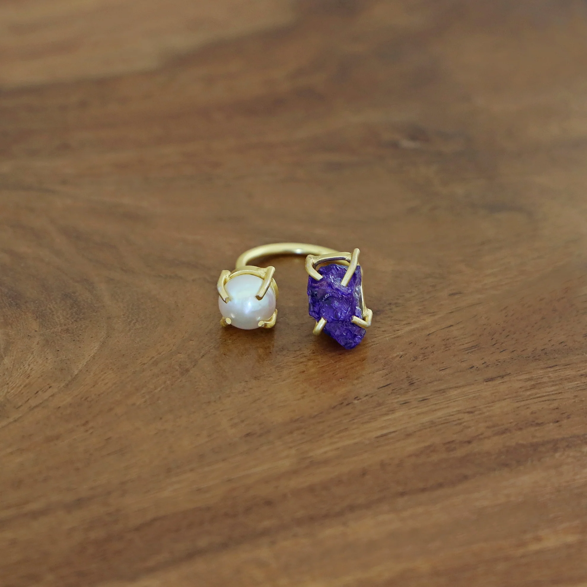 Eza Dyed Stone Plus Pearl Ring - Image 31