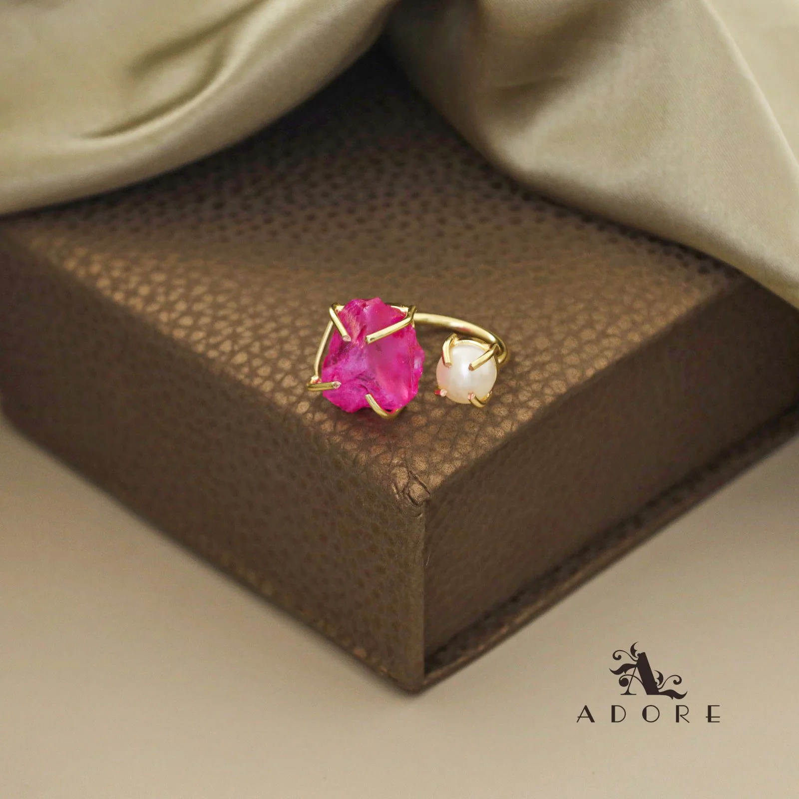 Eza Dyed Stone Plus Pearl Ring - Image 4