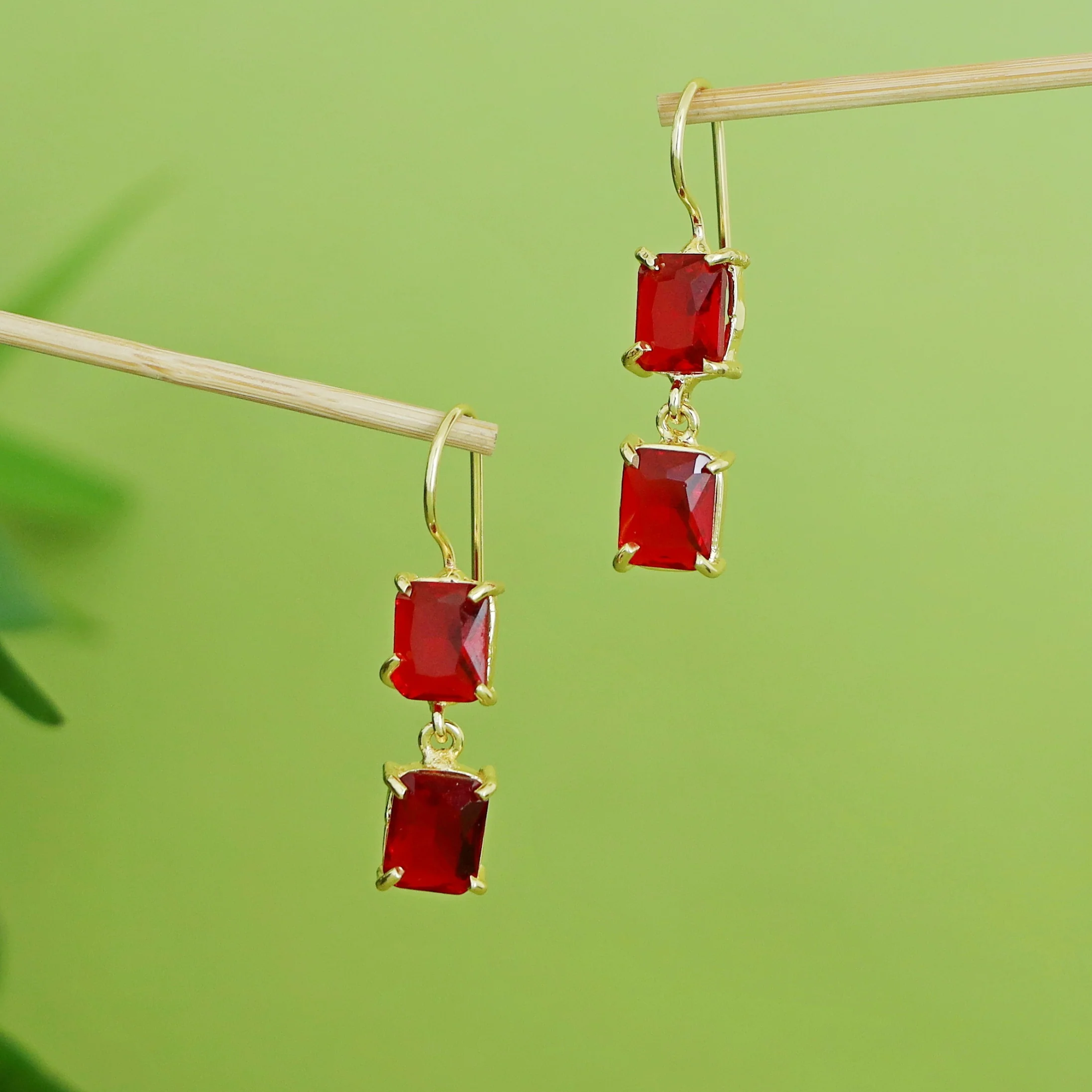 Faiza Dual Rectangle Claw Glossy Drop - Image 4