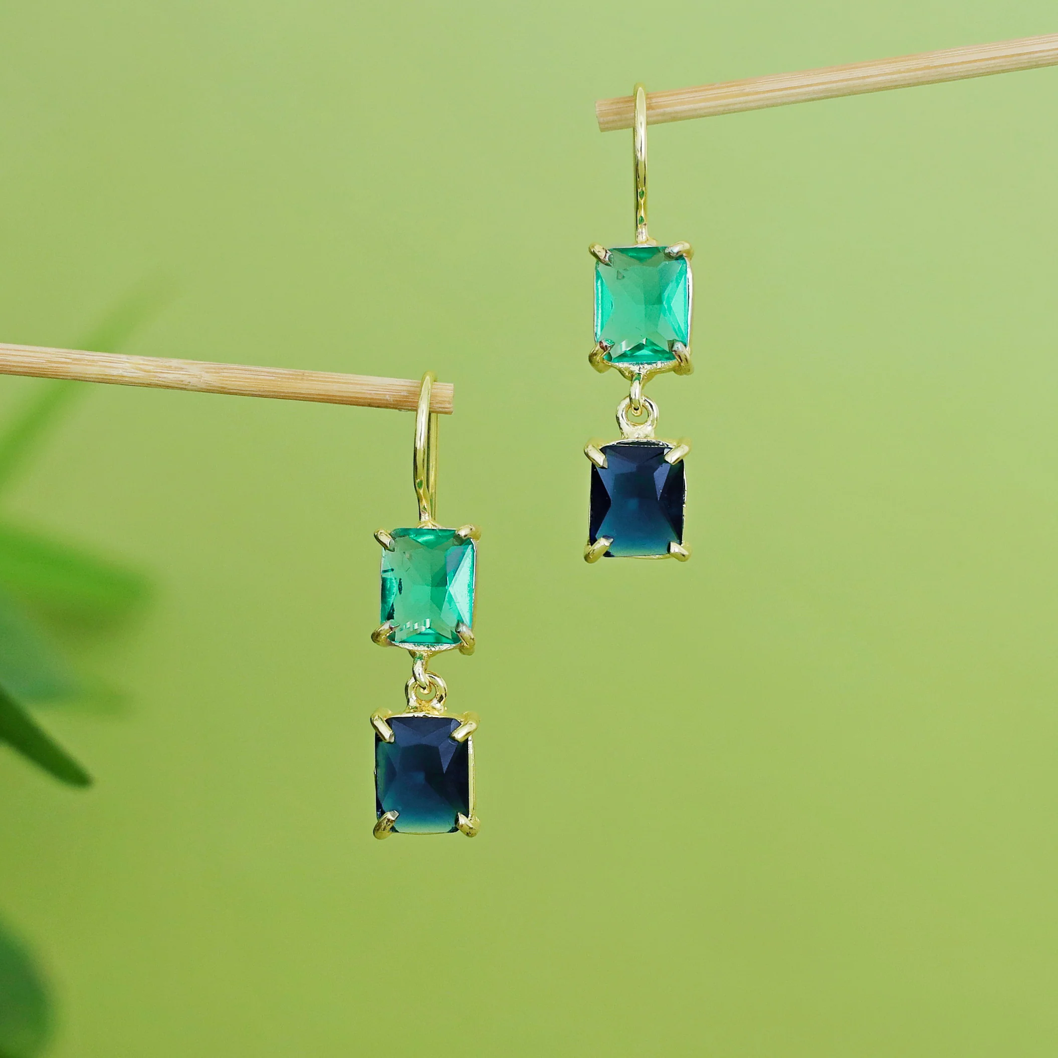 Faiza Dual Rectangle Claw Glossy Drop - Image 6