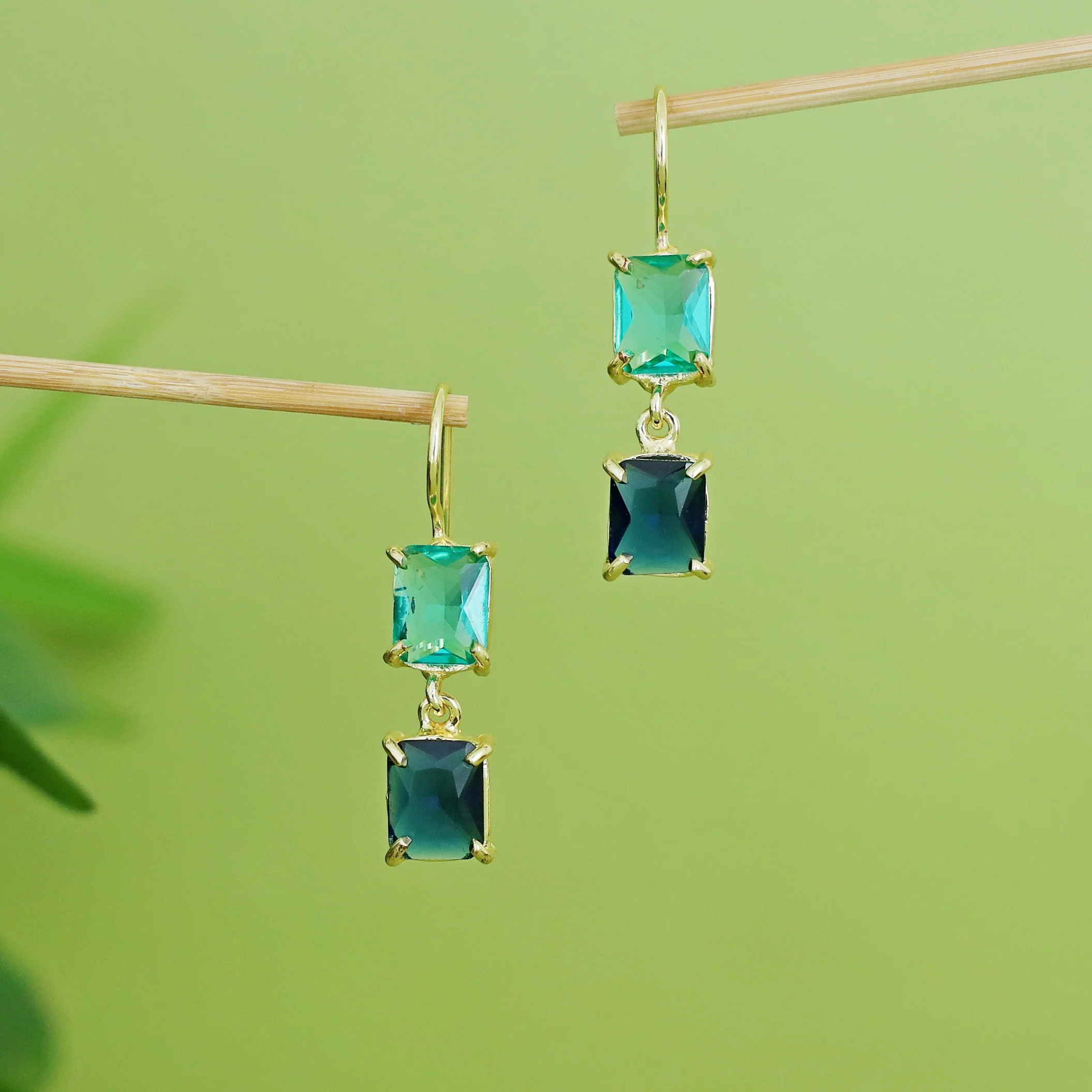 Faiza Dual Rectangle Claw Glossy Drop - Image 8