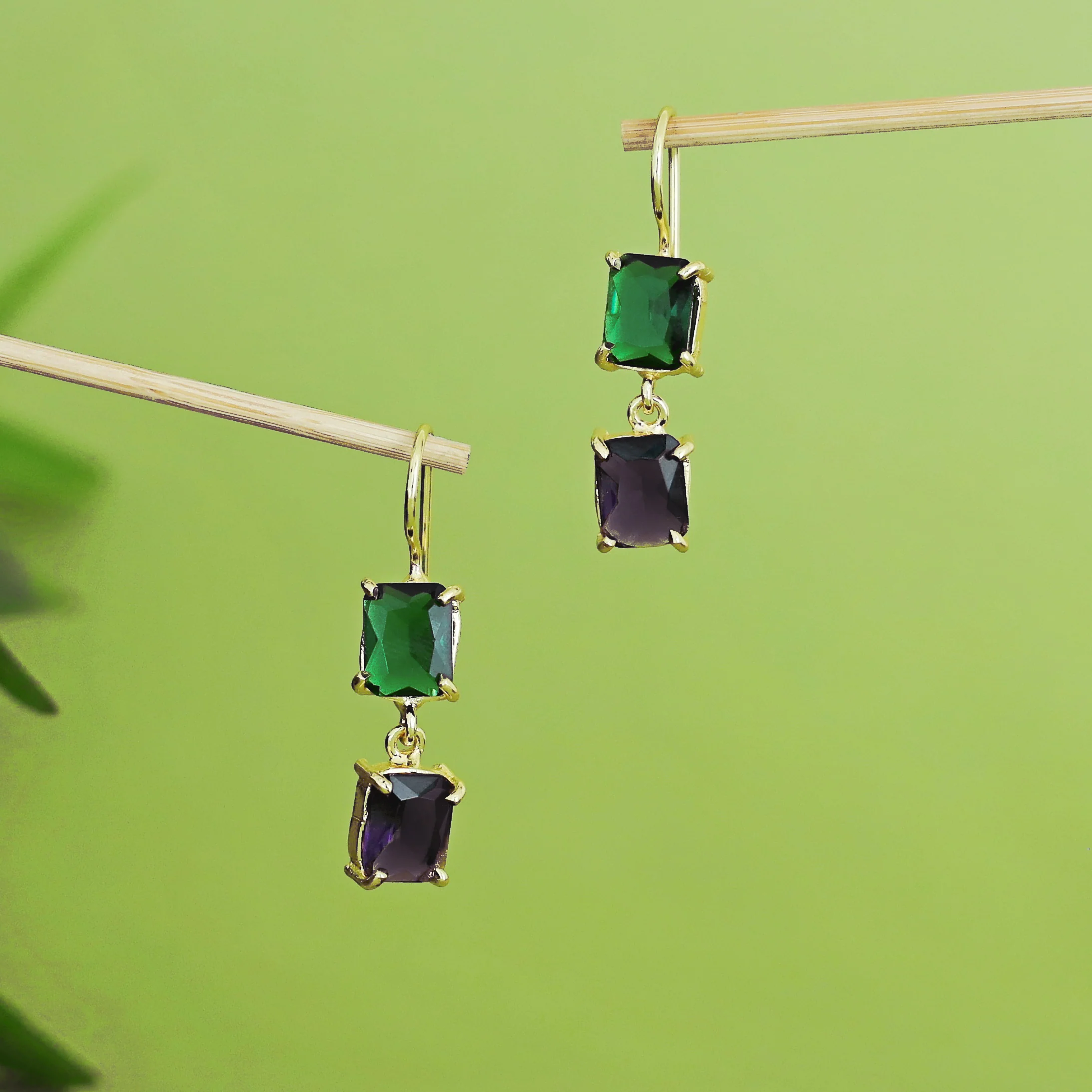 Faiza Dual Rectangle Claw Glossy Drop - Image 9