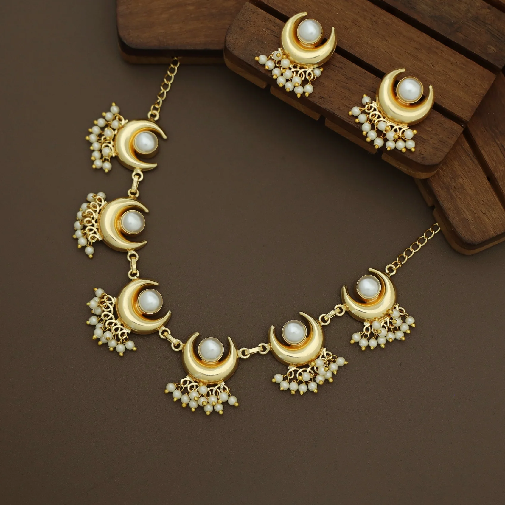 Faloni Golden Half Moon Pearl Short Neckpiece With Earring - Image 2