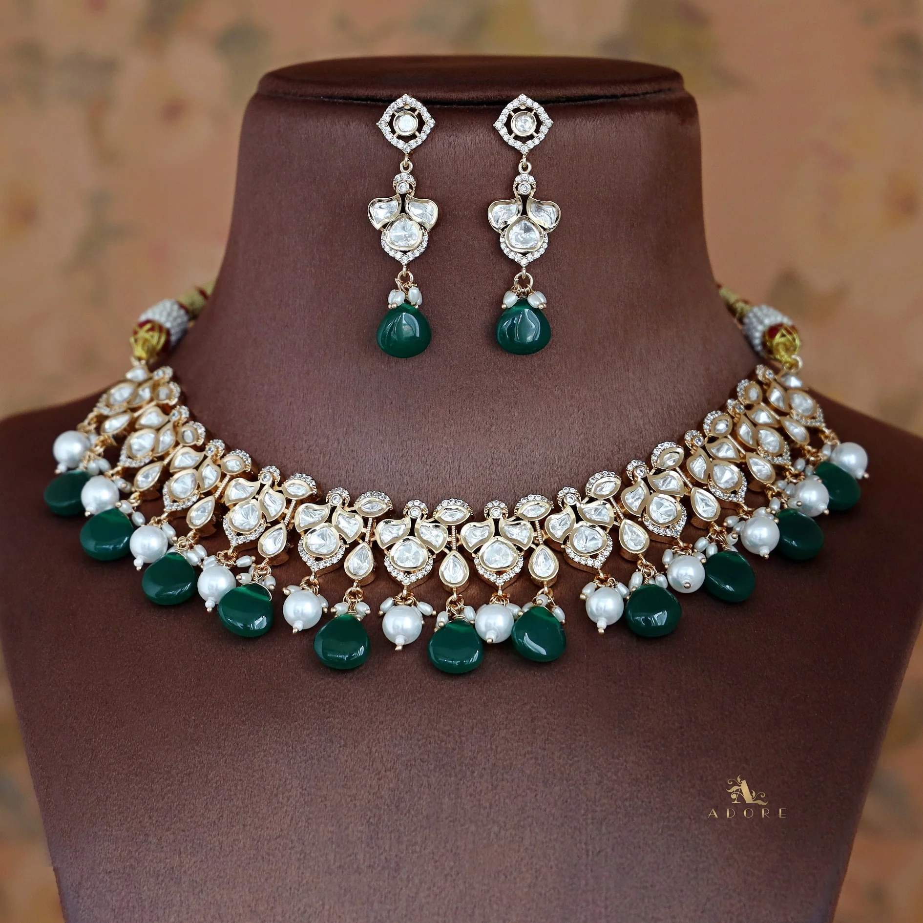 Fedora Polki Kundan Neckpiece With Earring - Image 2