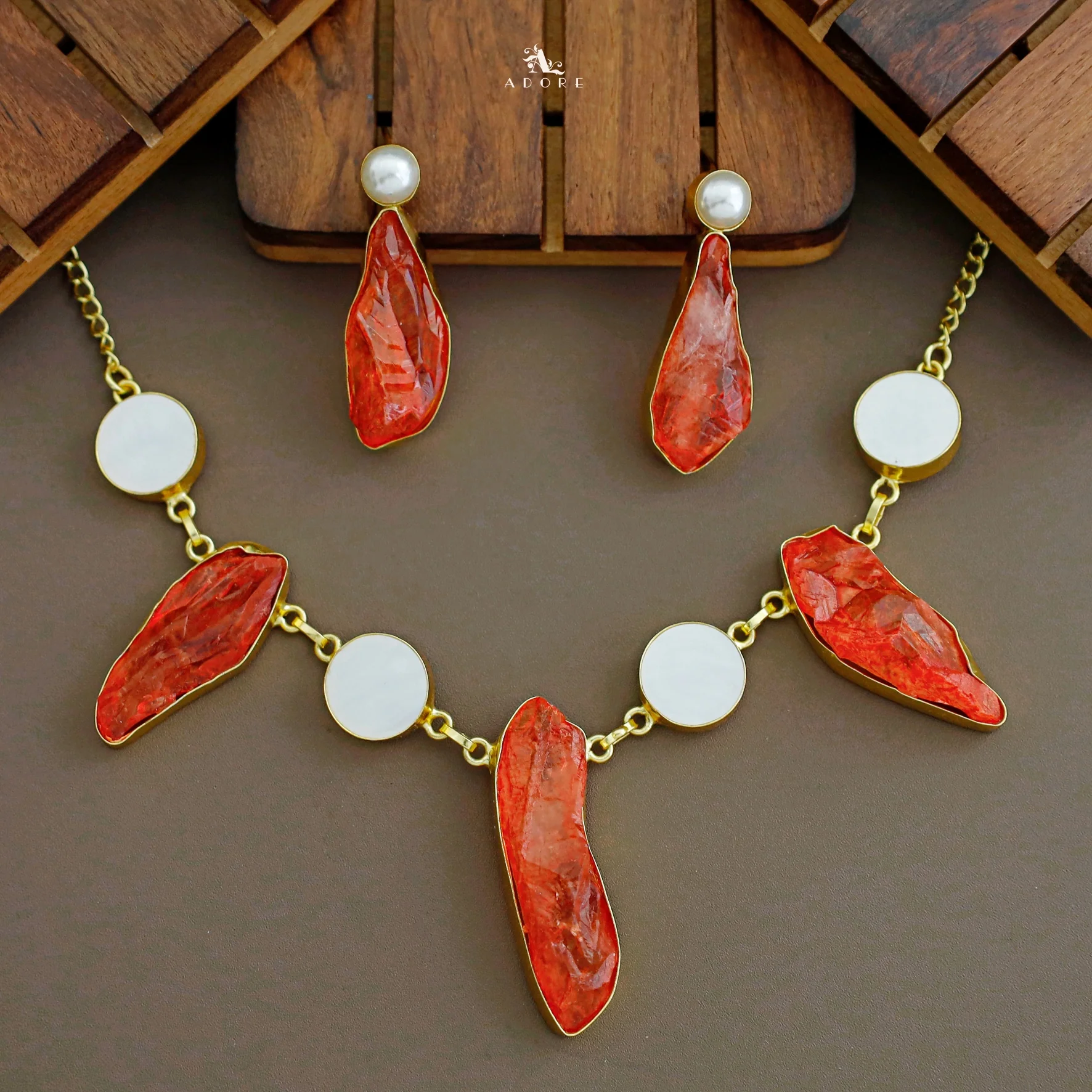 Fina MOP Dyed Stone Neckpiece with Earring - Image 4