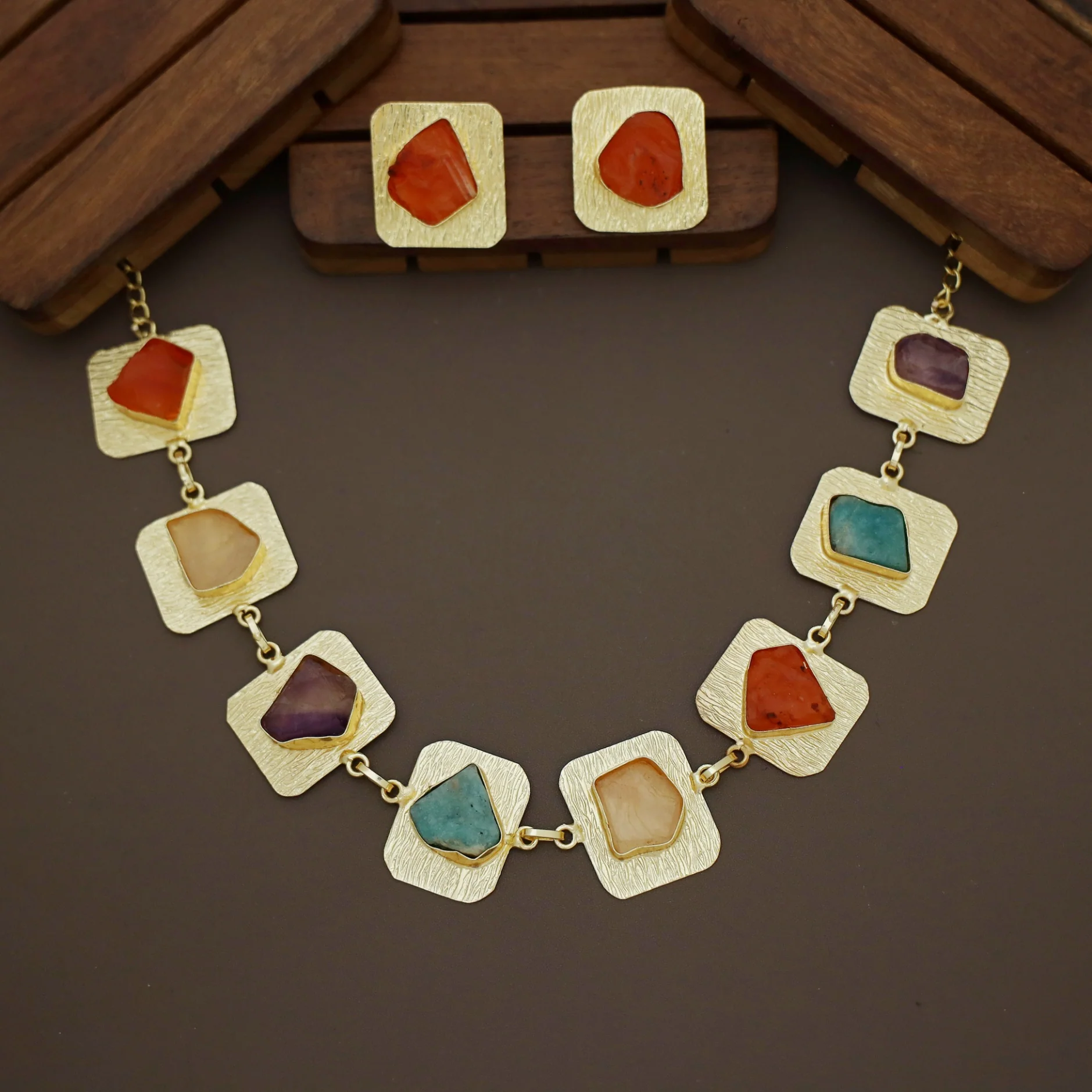 Finora Golden Textured Square Raw Stone Short Neckpiece / Choker With Stud - Image 3