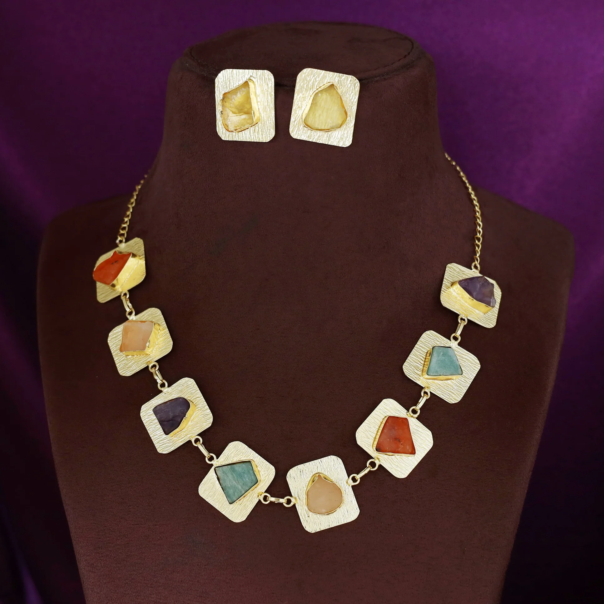 Finora Golden Textured Square Raw Stone Short Neckpiece / Choker With Stud - Image 5