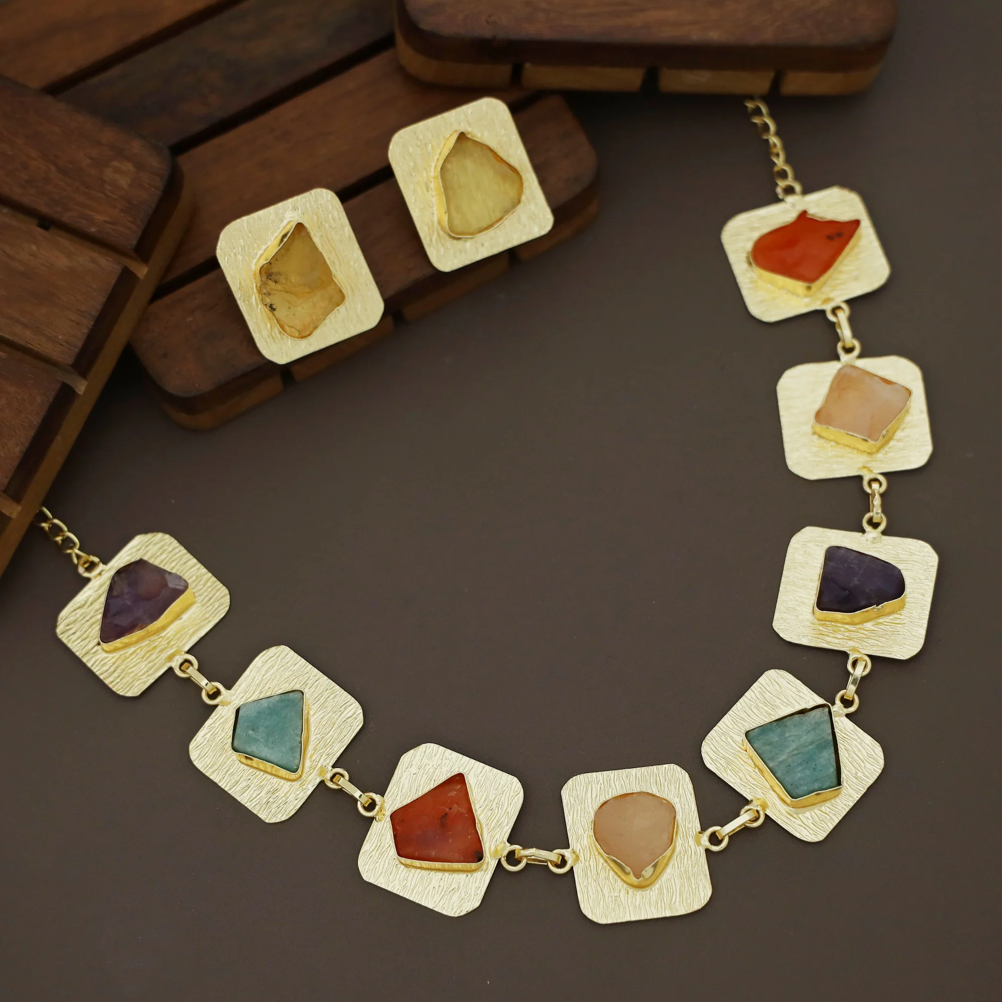 Finora Golden Textured Square Raw Stone Short Neckpiece / Choker With Stud - Image 8
