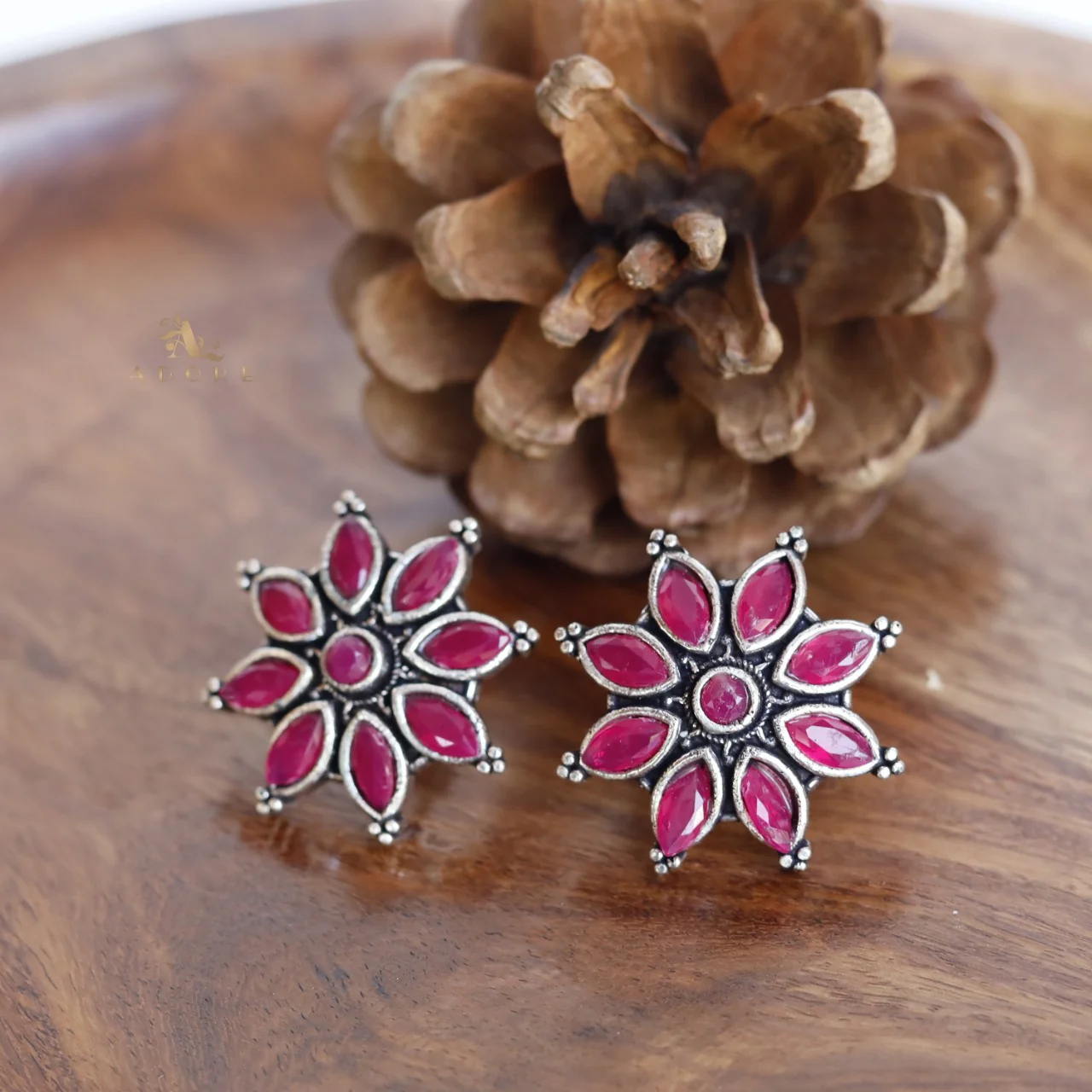 Fiora Flower Earring - Image 11