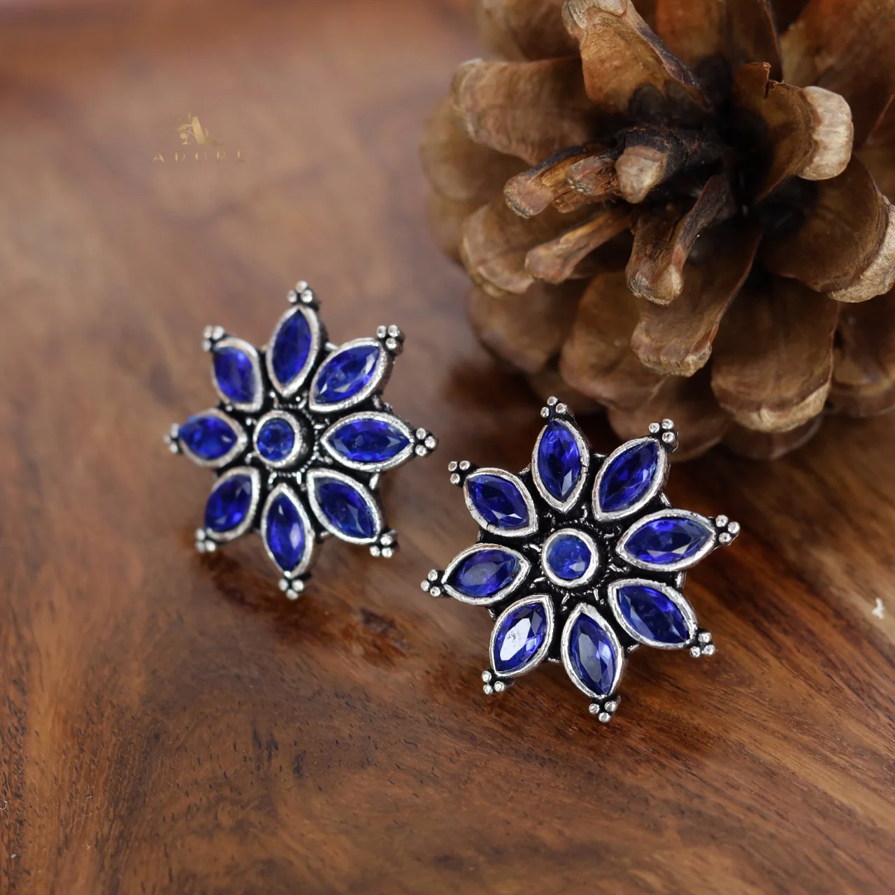 Fiora Flower Earring - Image 14