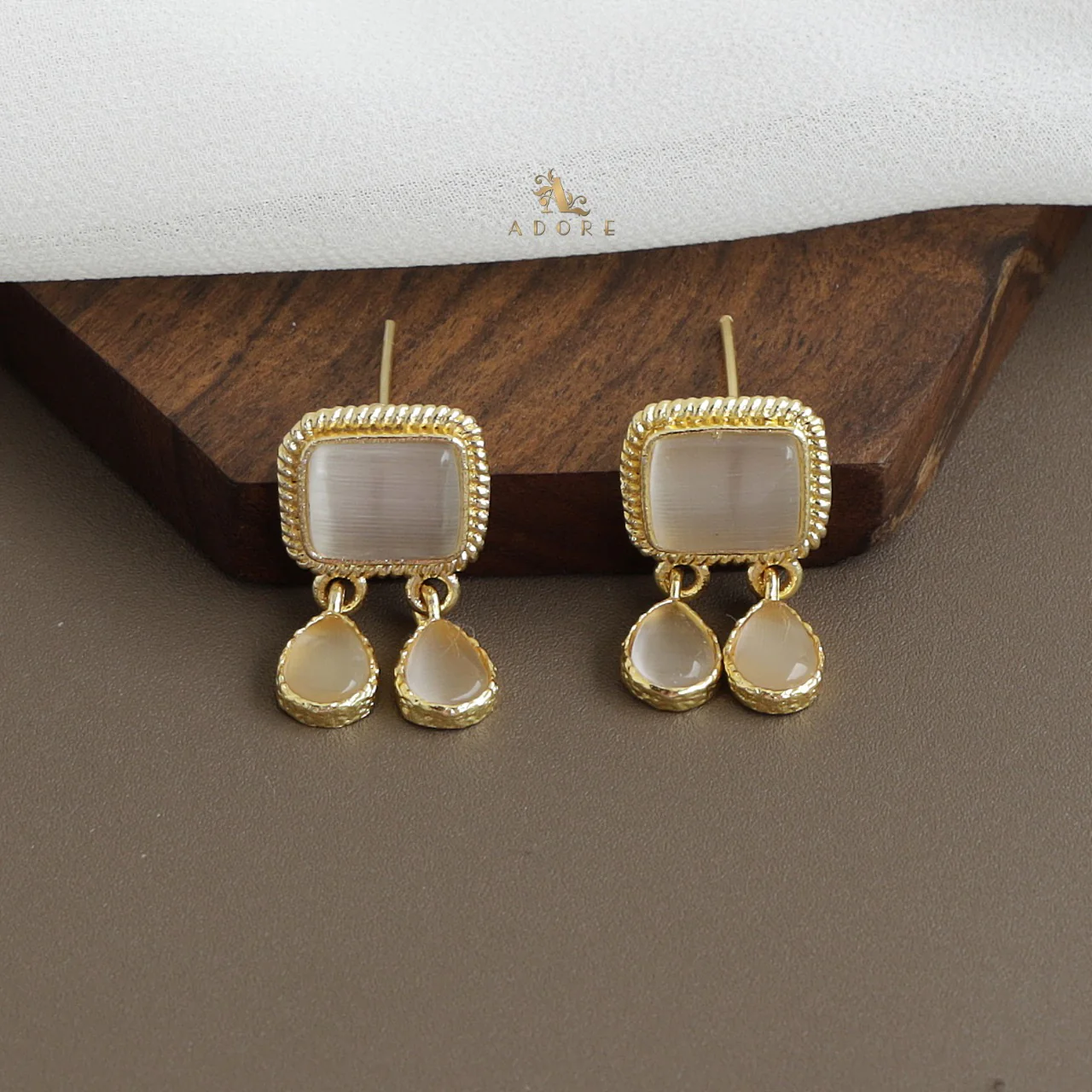 Firouz Glossy Short Neckpiece With Earring - Image 16