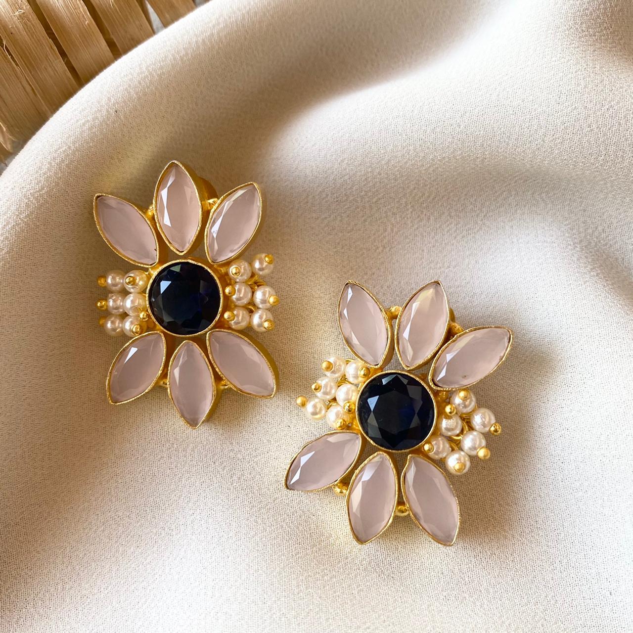 Floral Elegance Earrings - Image 10