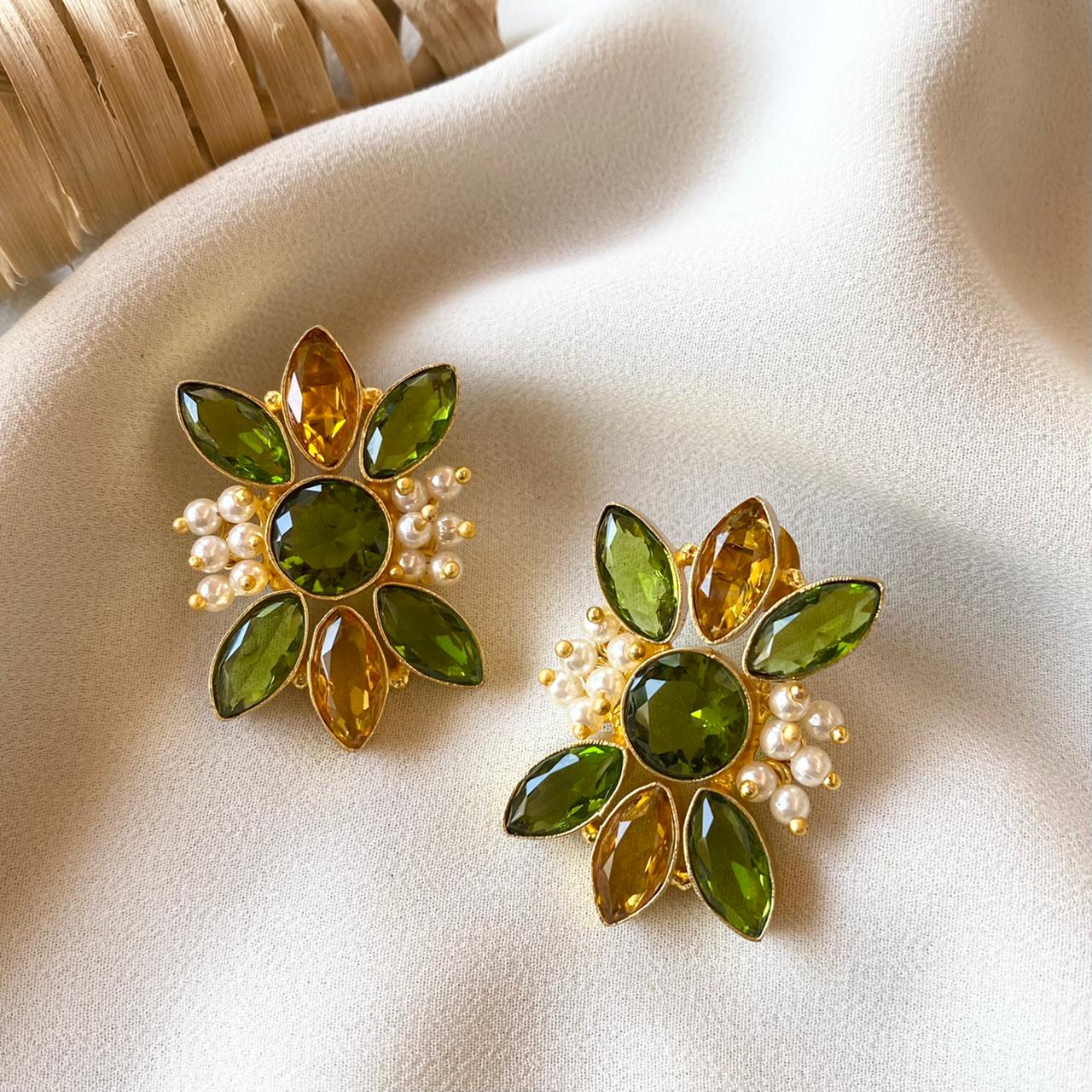 Floral Elegance Earrings - Image 12