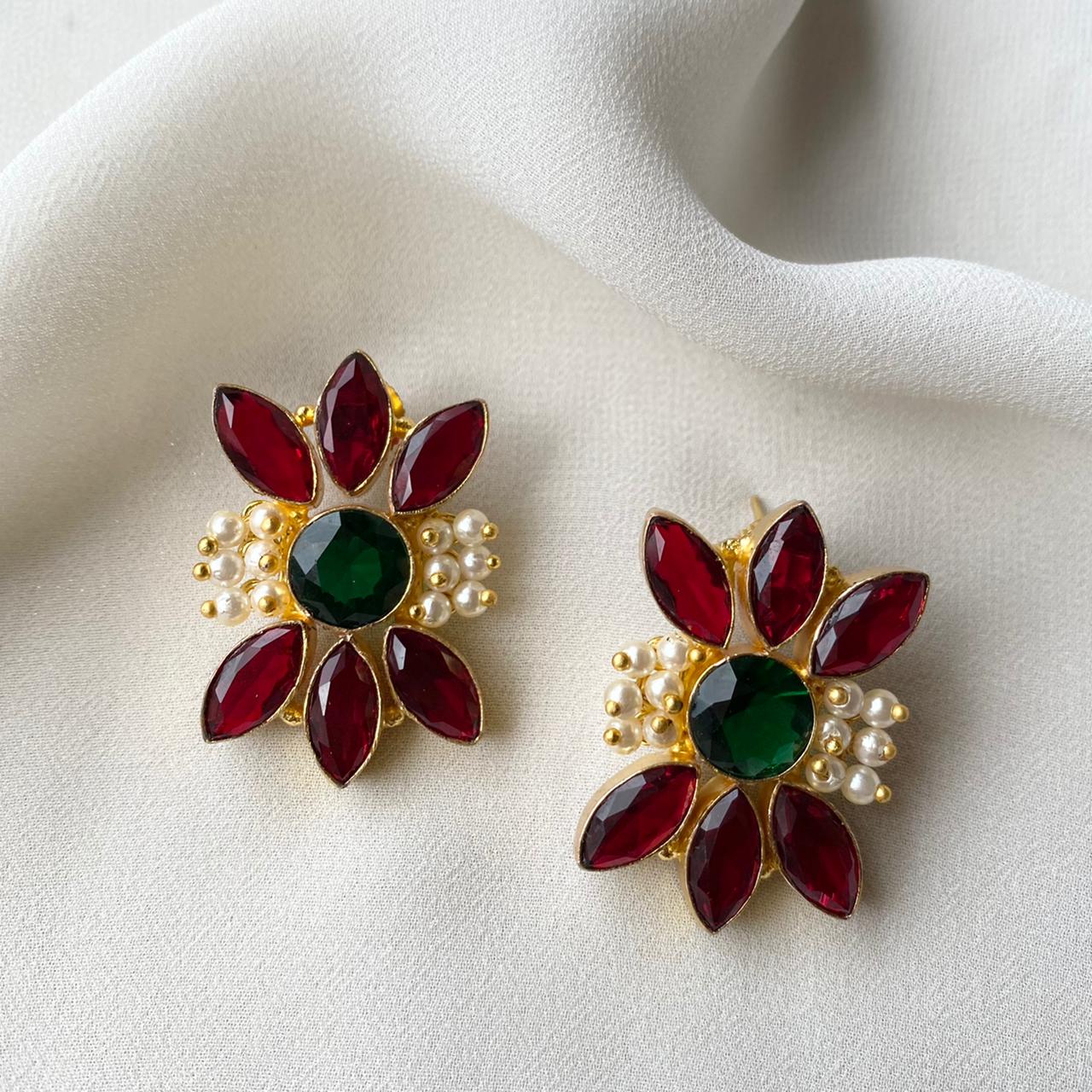 Floral Elegance Earrings - Image 17