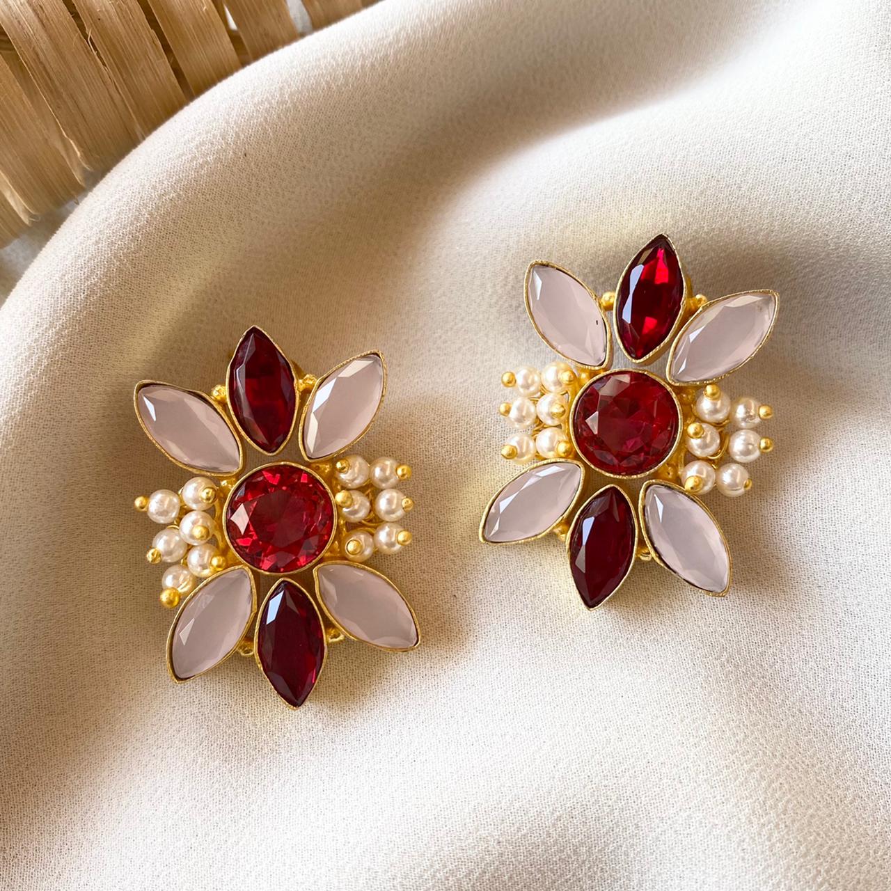 Floral Elegance Earrings - Image 5