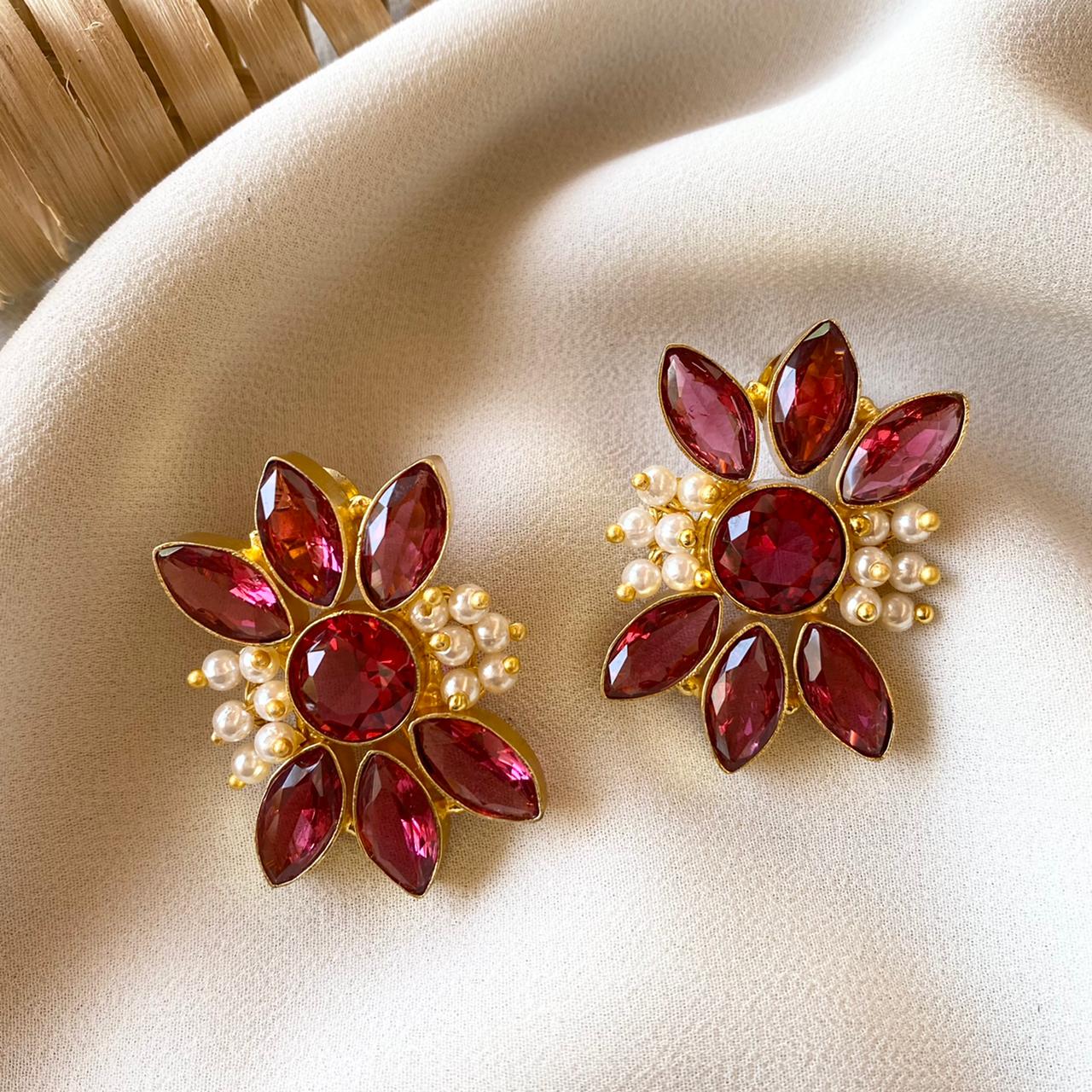 Floral Elegance Earrings - Image 9