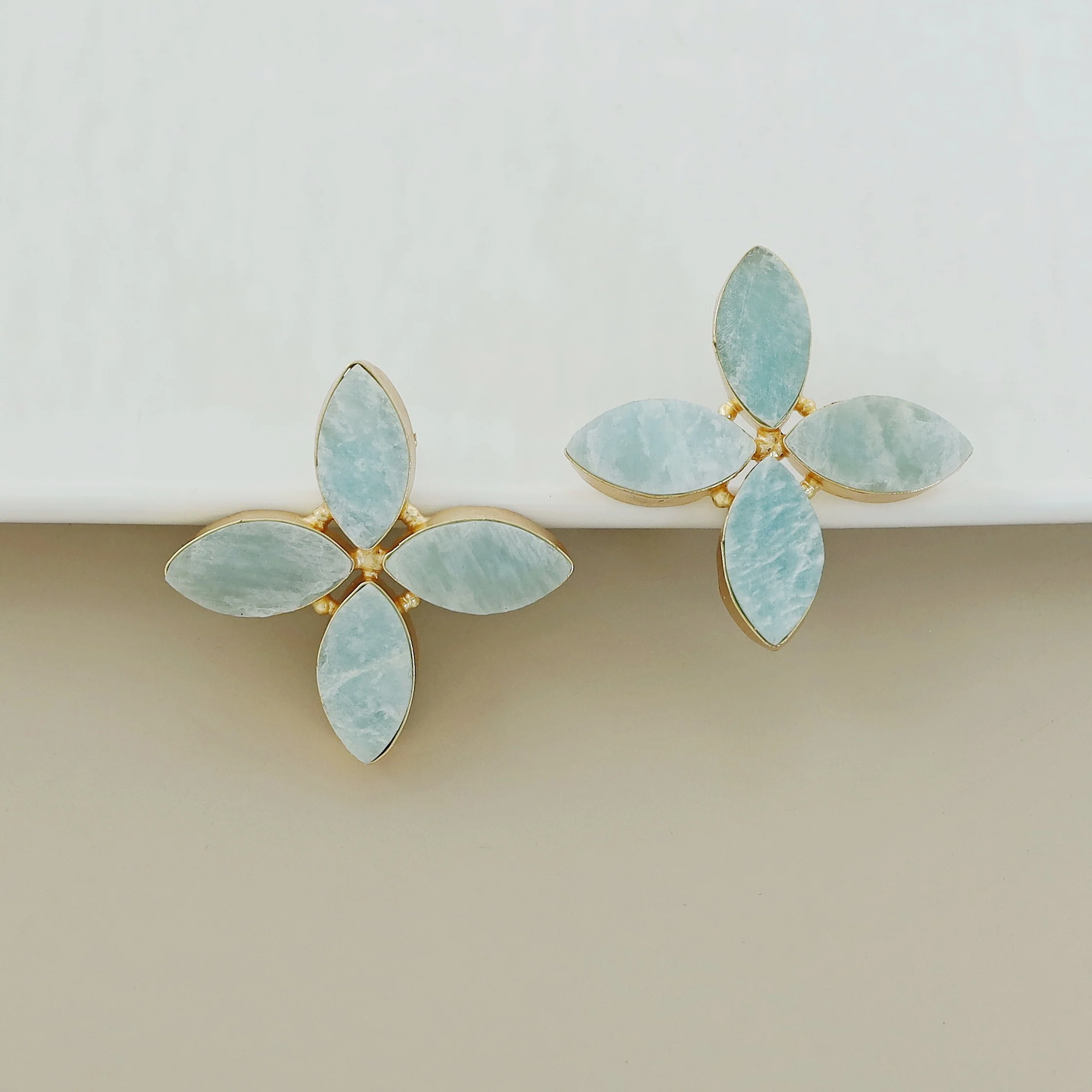 Lovica Floral Raw Stone Earring - Image 4