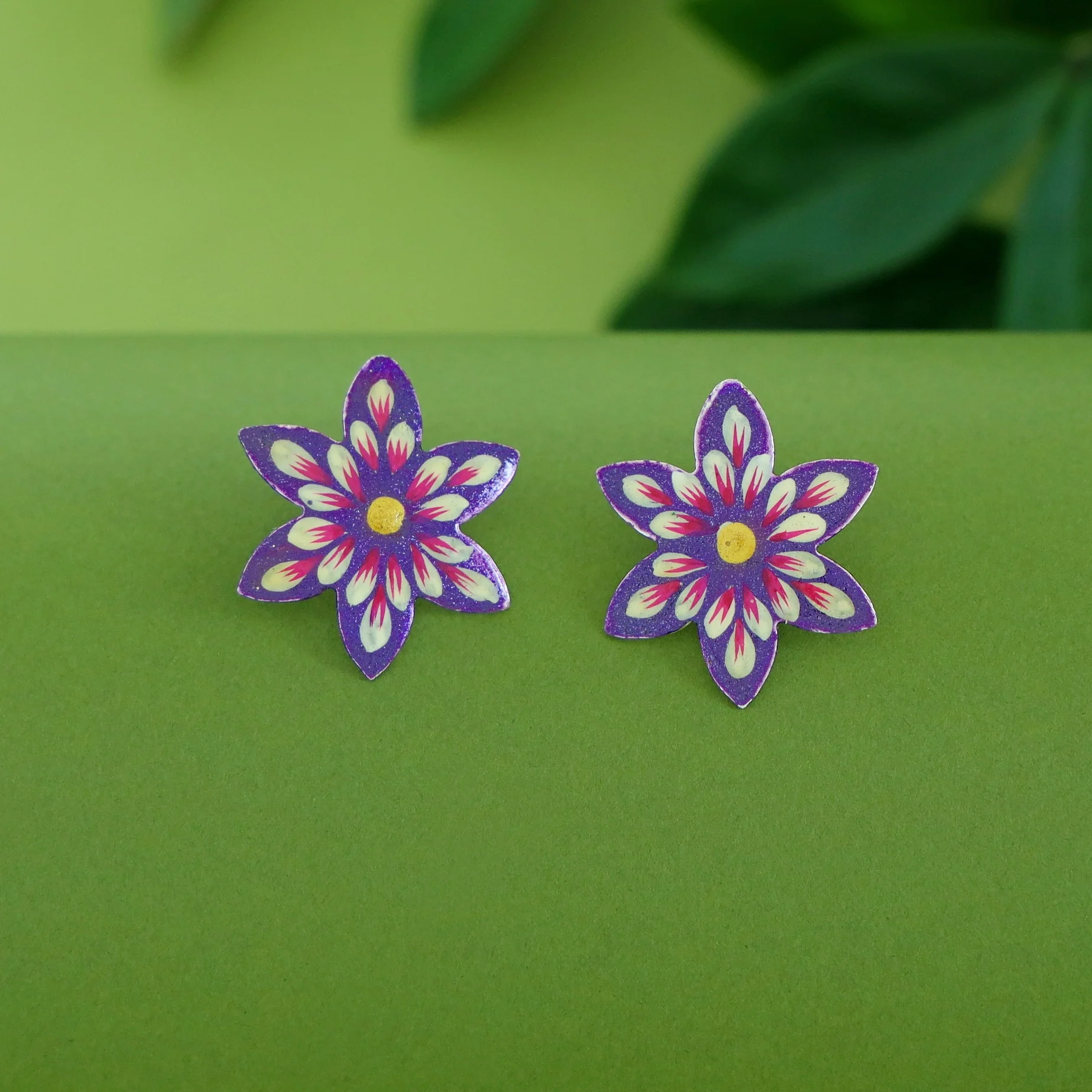 Miliyana Flower Hand Painted Earring - Image 3