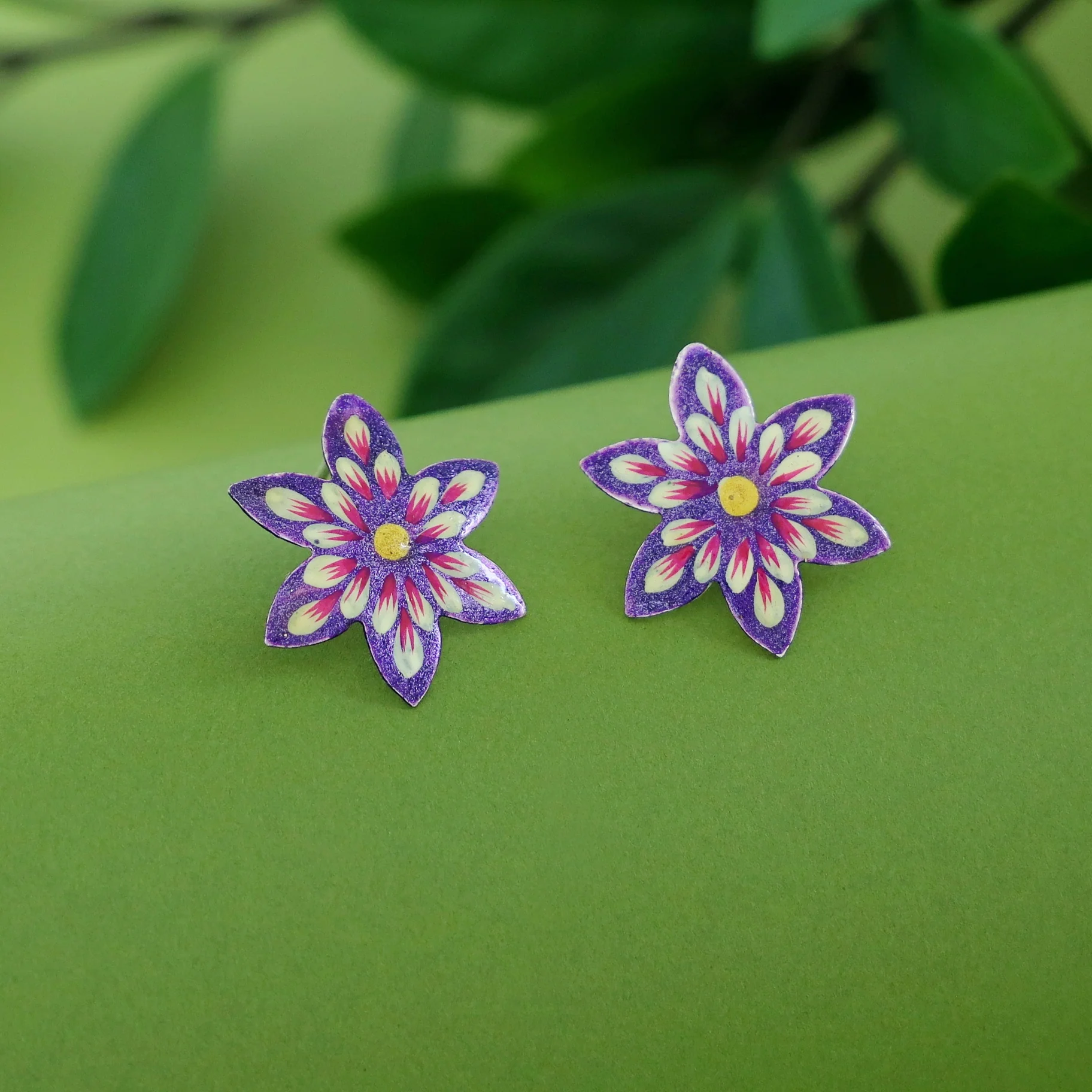 Miliyana Flower Hand Painted Earring - Image 5