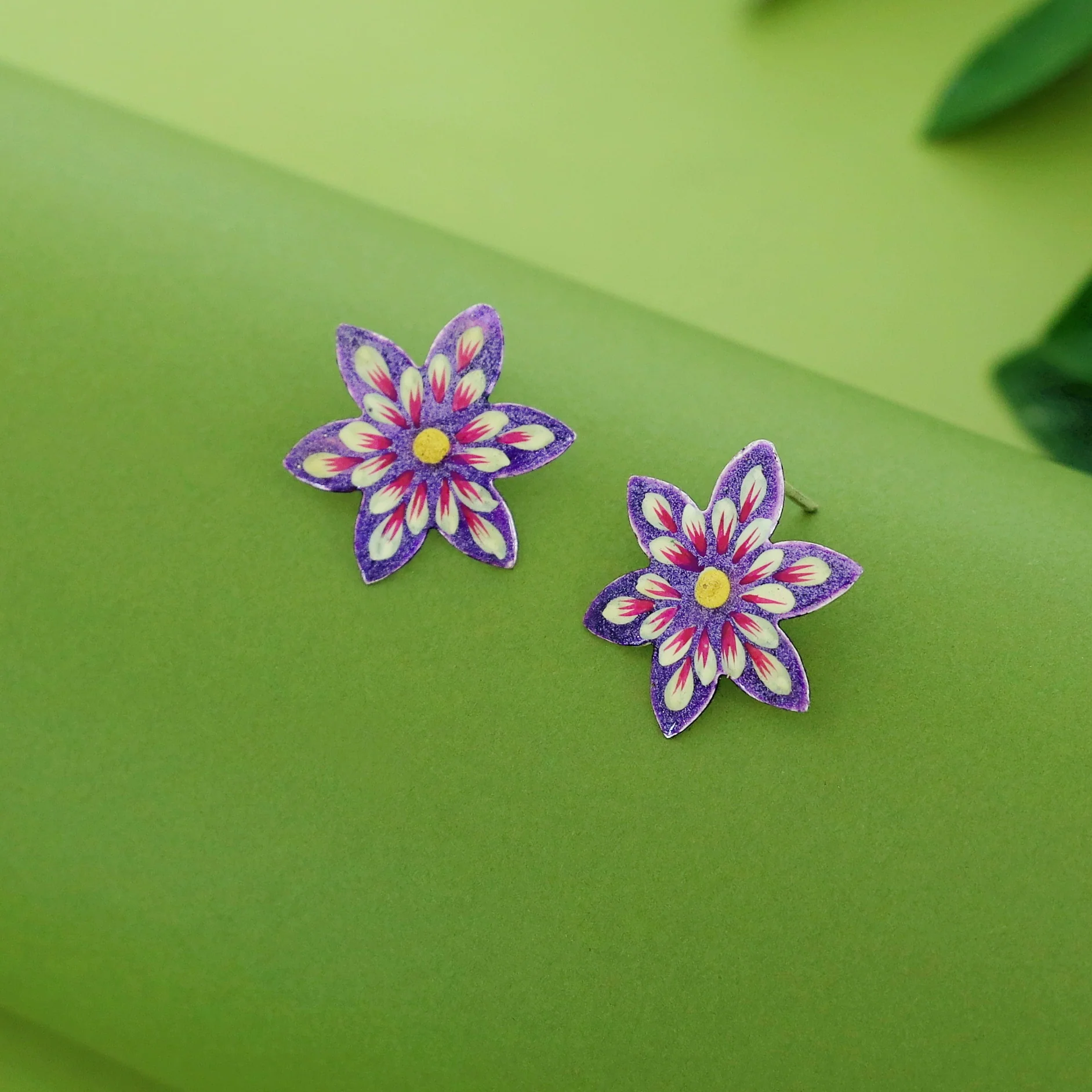 Miliyana Flower Hand Painted Earring - Image 6