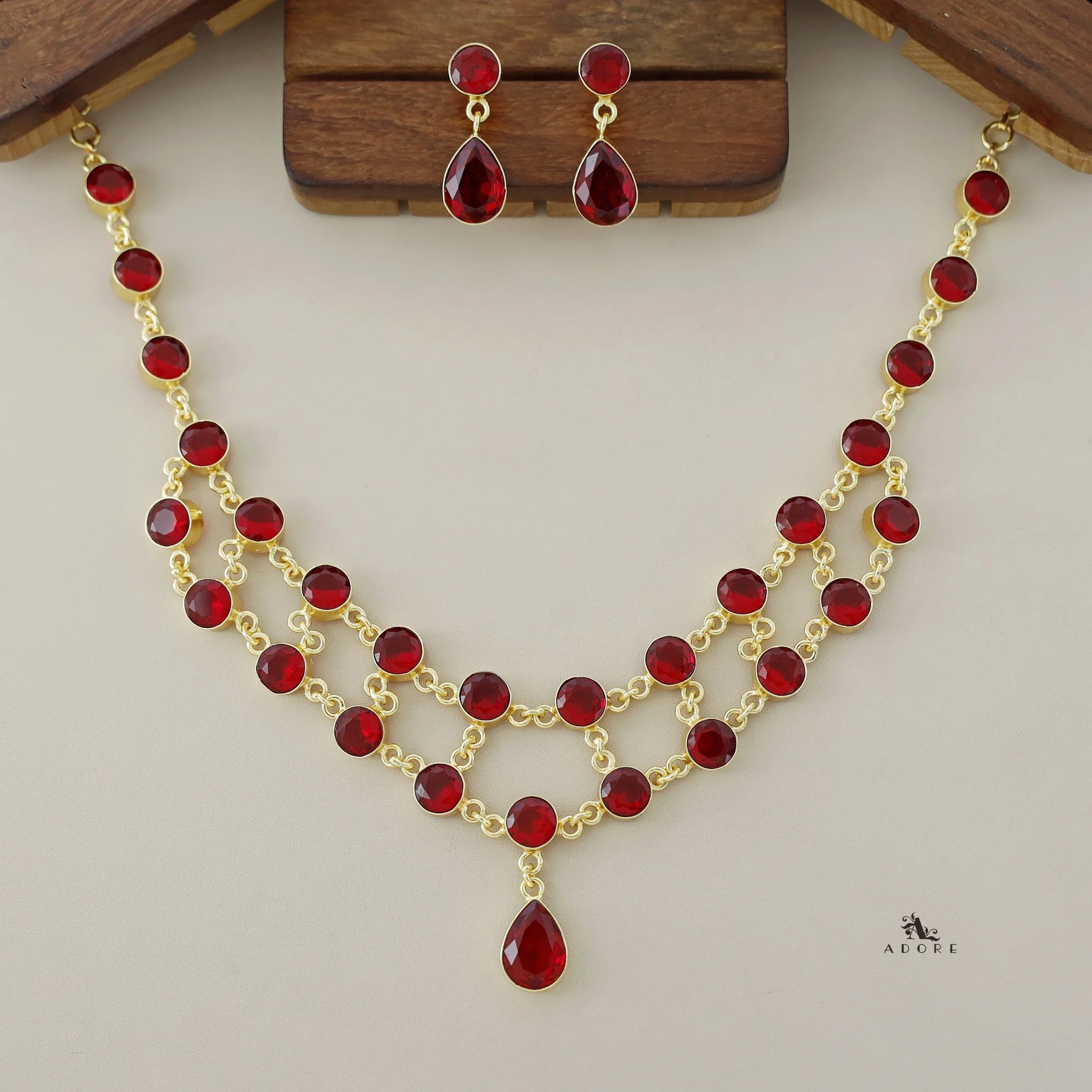 Dual Layer Fresh Water Pearl Glossy Neckpiece With Earring - Image 3