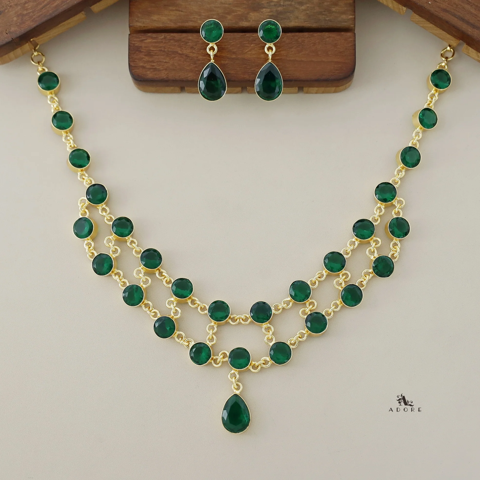Dual Layer Fresh Water Pearl Glossy Neckpiece With Earring - Image 9