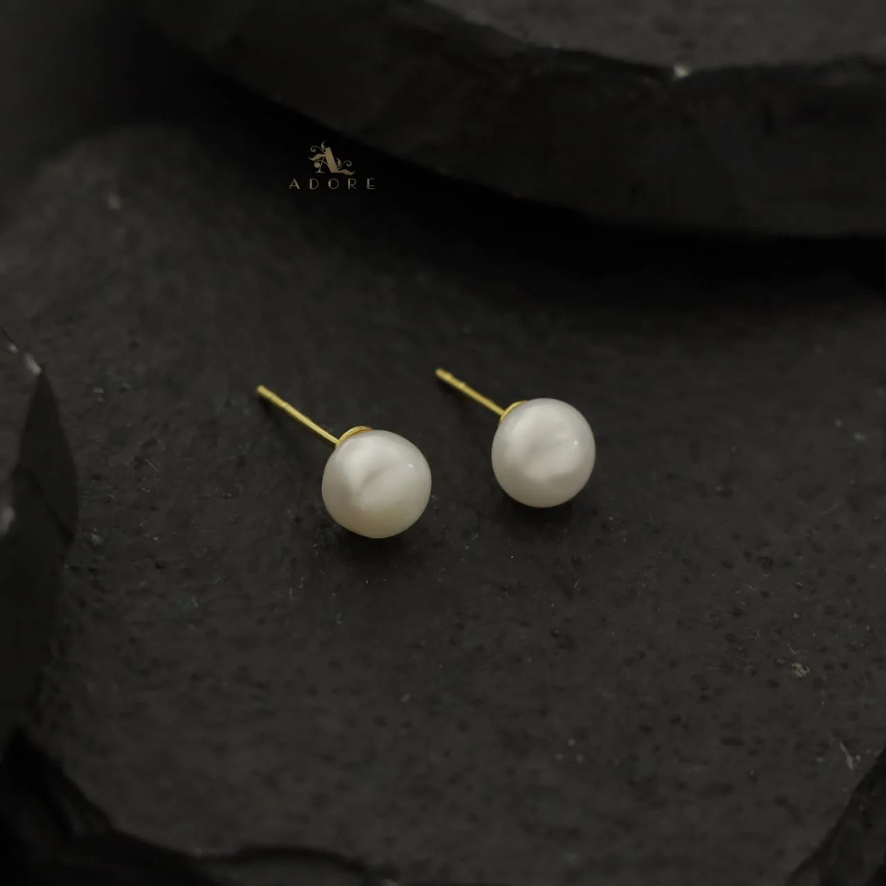 Fresh Water Pearl Stud - Image 2