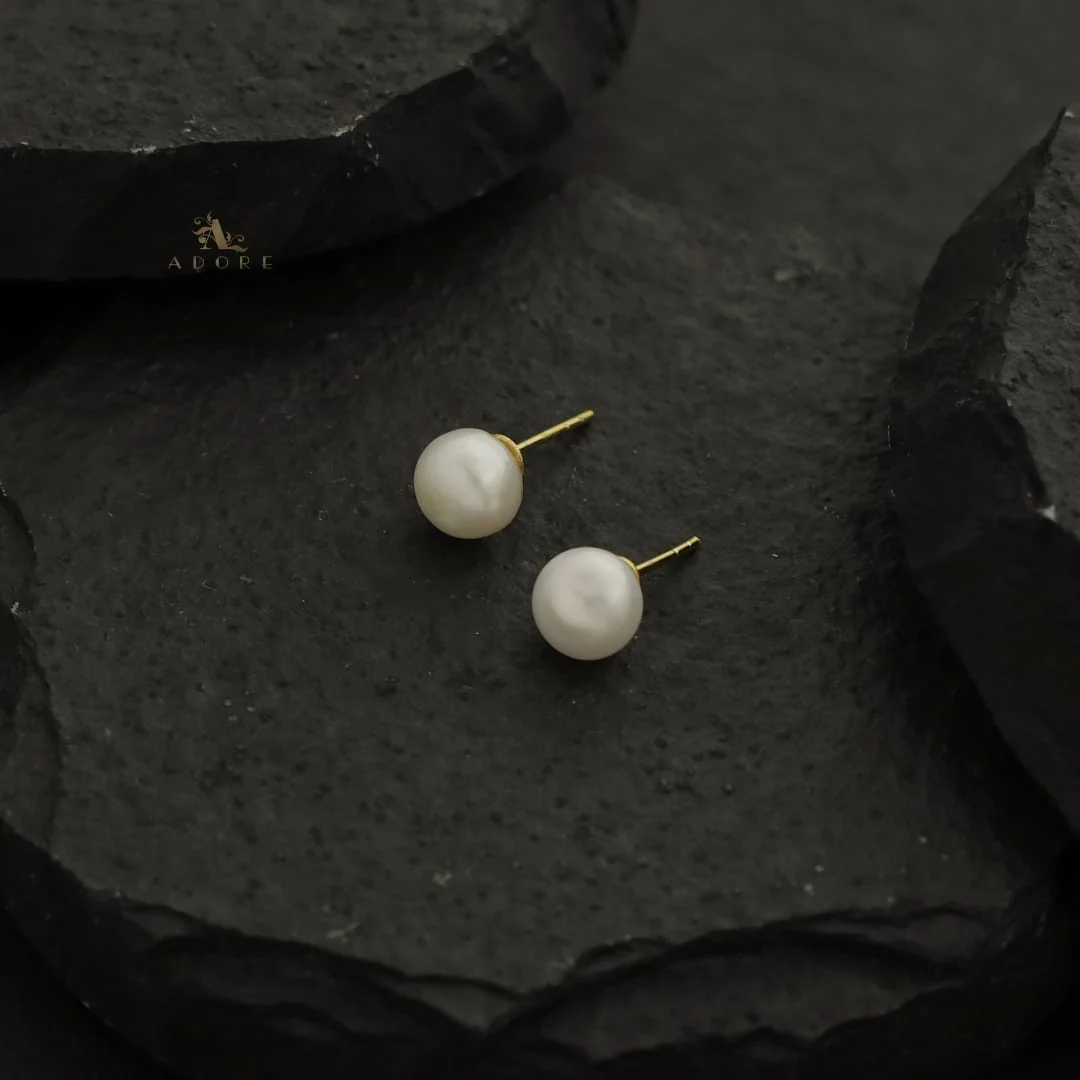 Fresh Water Pearl Stud - Image 6