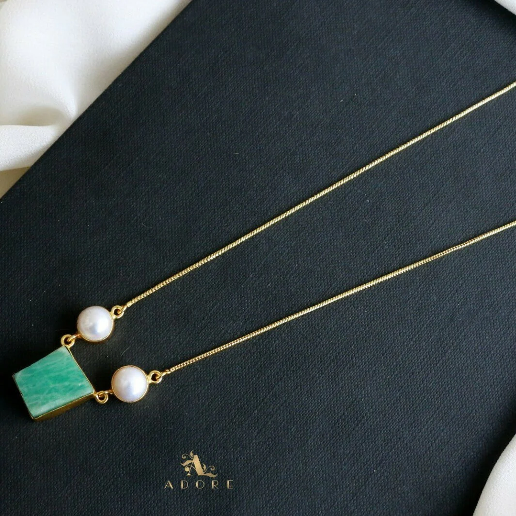 Fresh Water Pearl With Raw Stone Neckpiece - Image 14