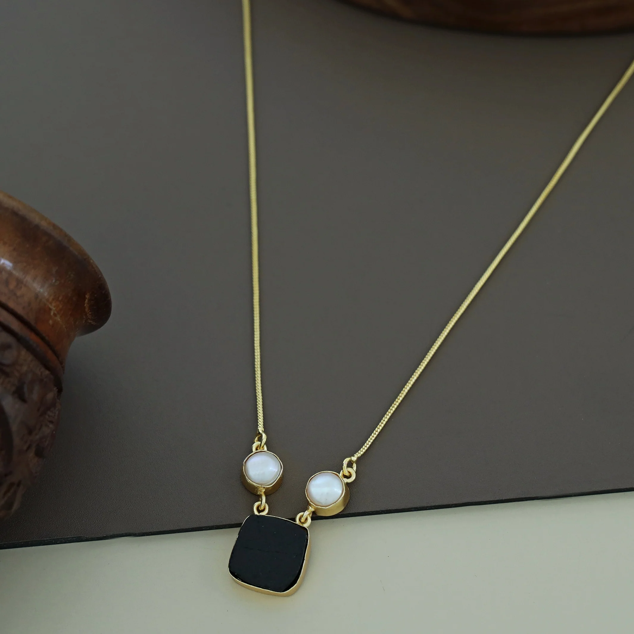 Fresh Water Pearl With Raw Stone Neckpiece - Image 6