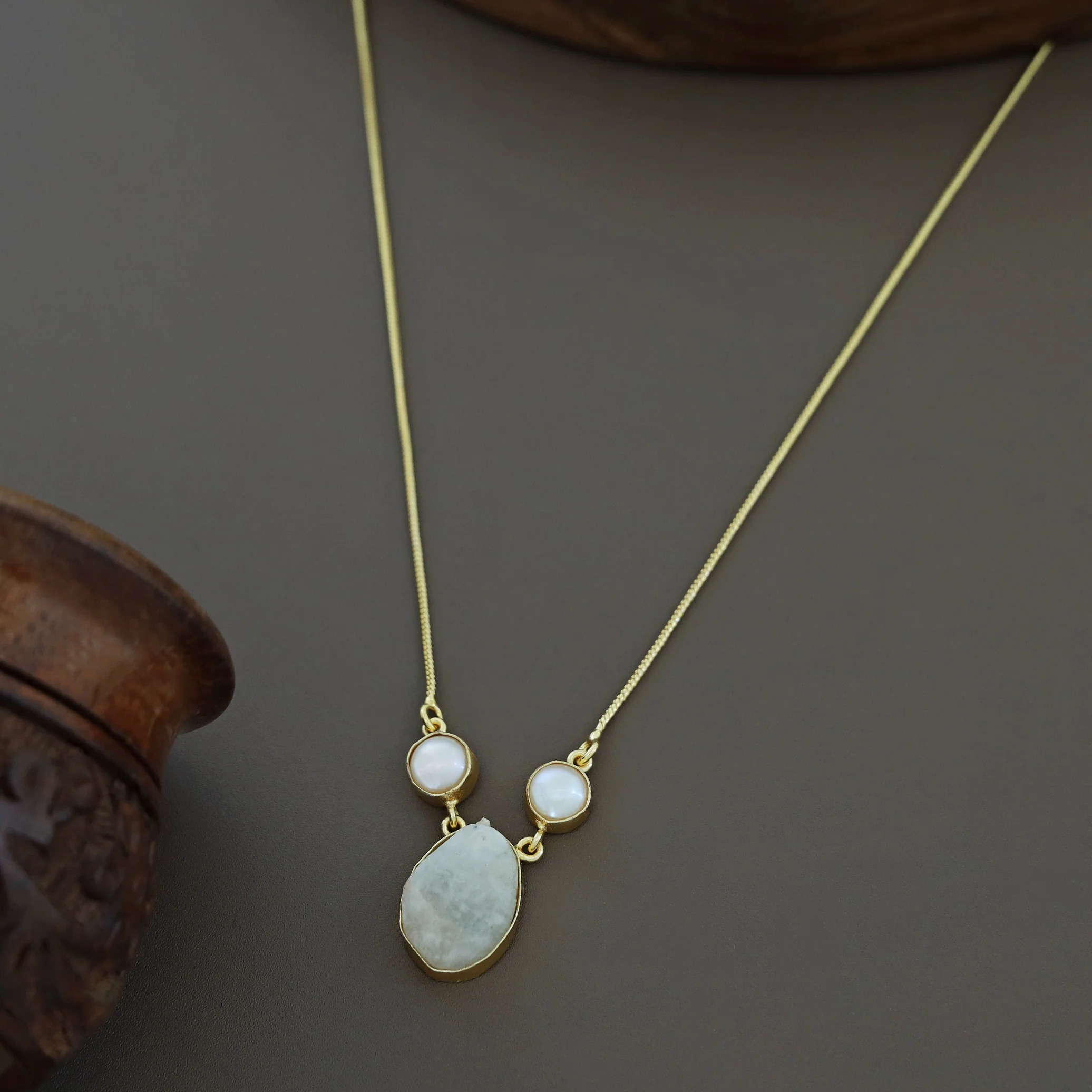 Fresh Water Pearl With Raw Stone Neckpiece - Image 8