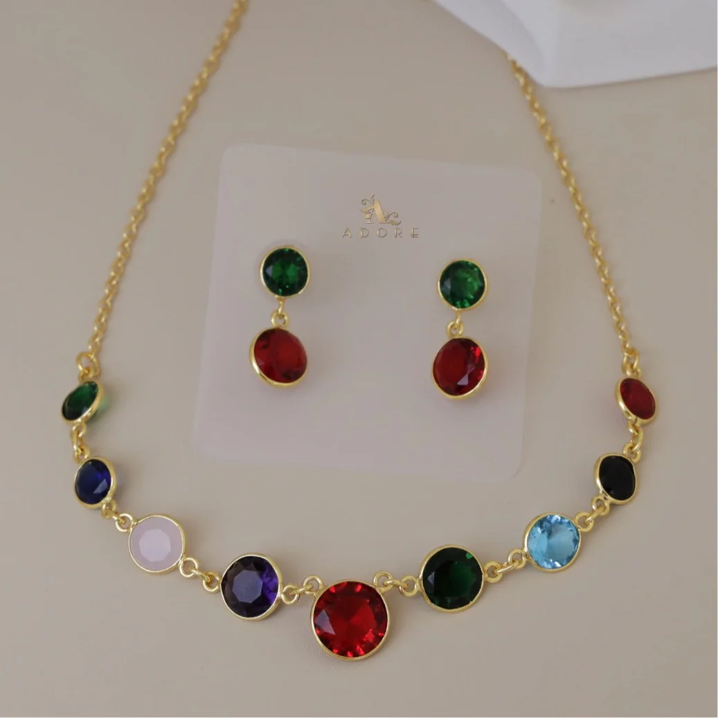Freya Round Glossy Neckpiece With Earring - Image 5