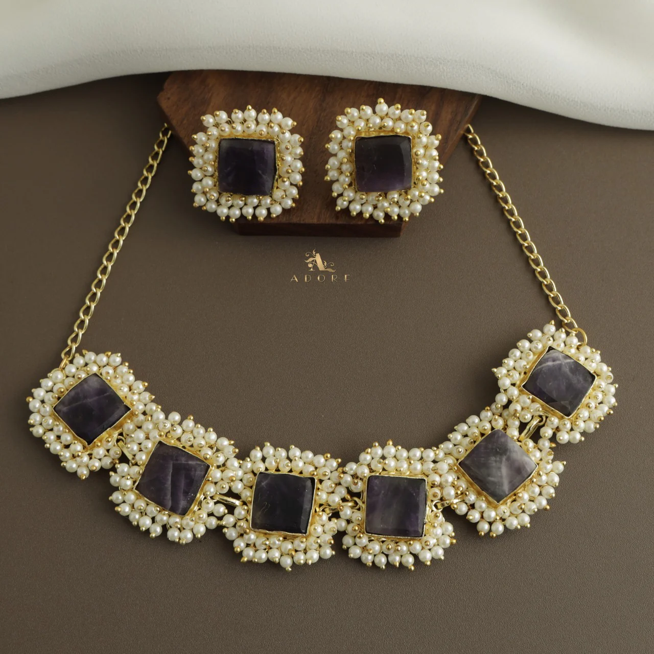 Full Pearl Square Choker With Earring - Image 31