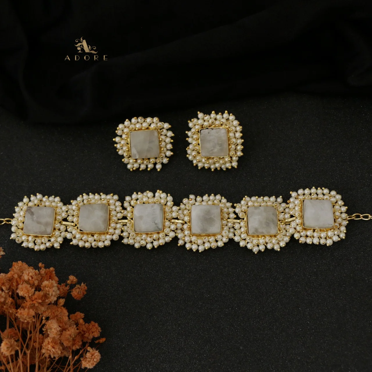 Full Pearl Square Choker With Earring - Image 32