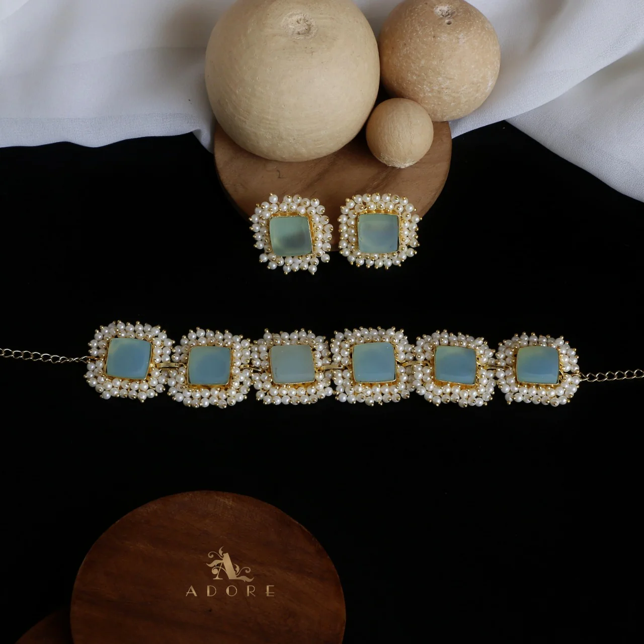 Full Pearl Square Choker With Earring - Image 33