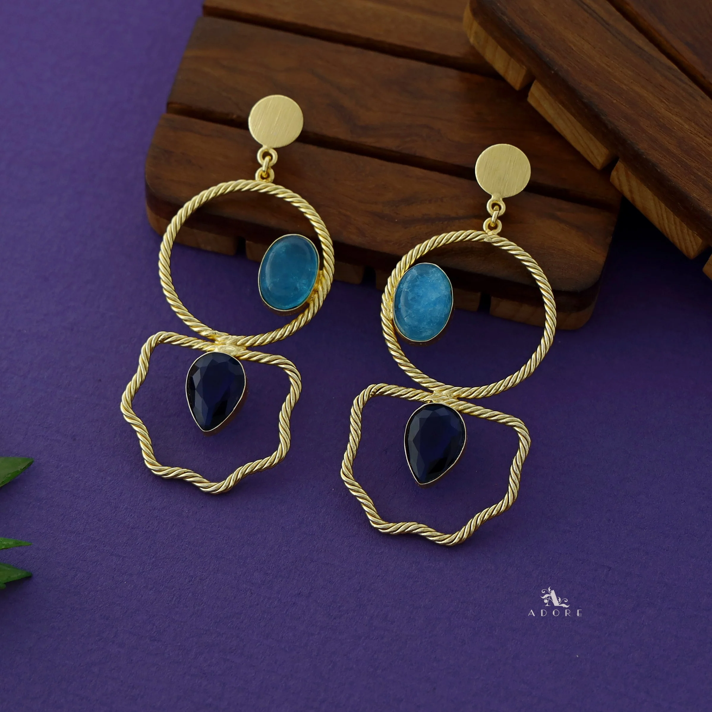 Galleria Twisted Golden Circle Glossy Stone Earring - Image 6