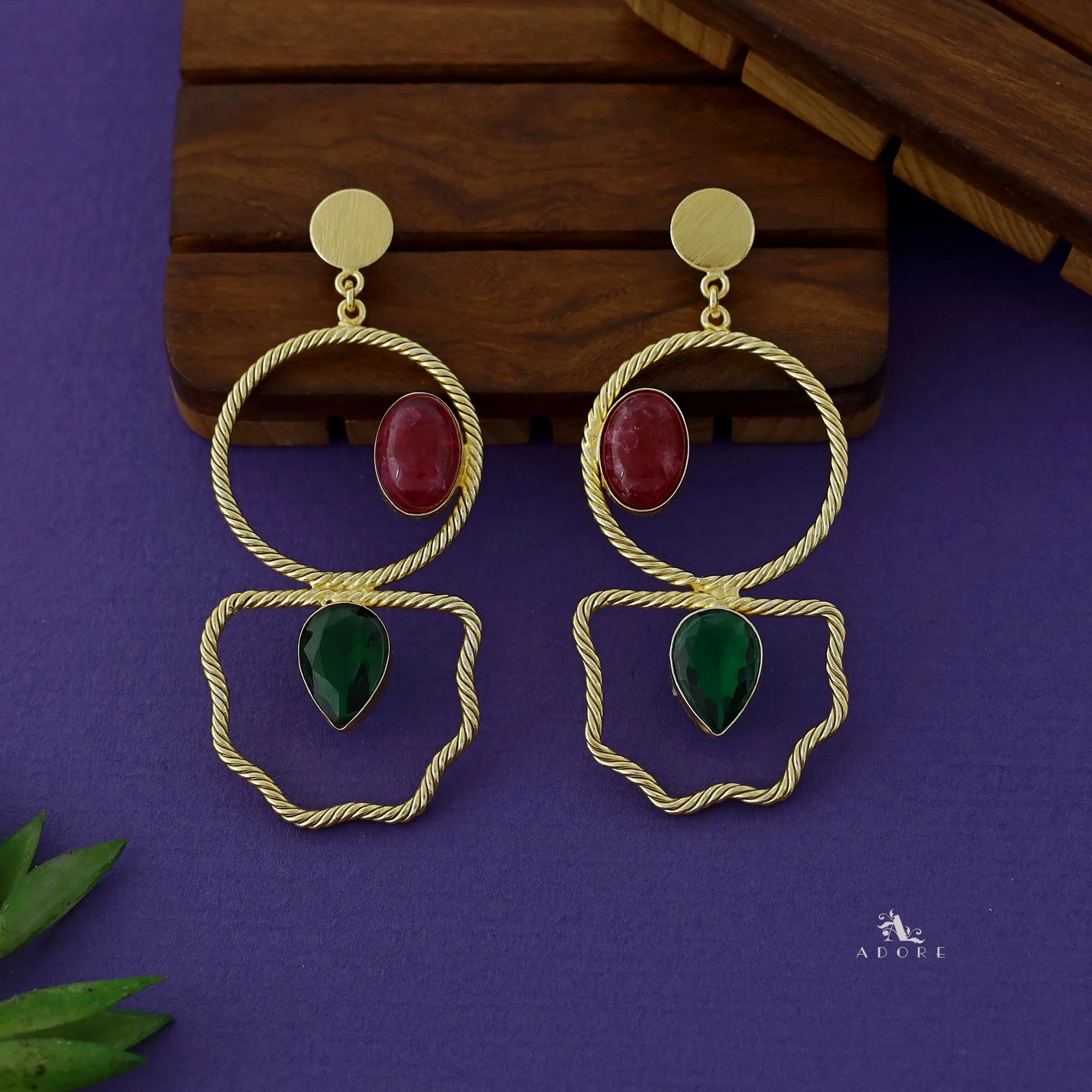 Galleria Twisted Golden Circle Glossy Stone Earring - Image 7