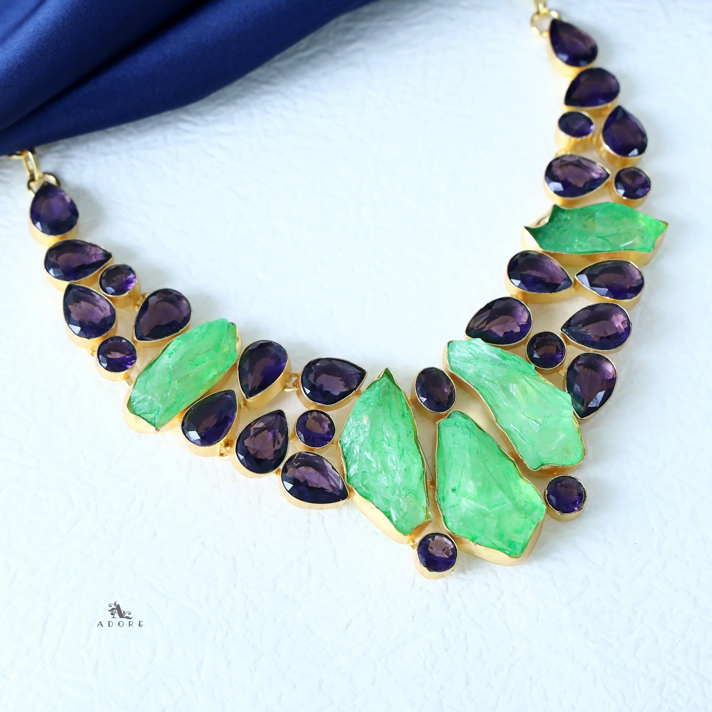 Suri Neckpiece - Image 3