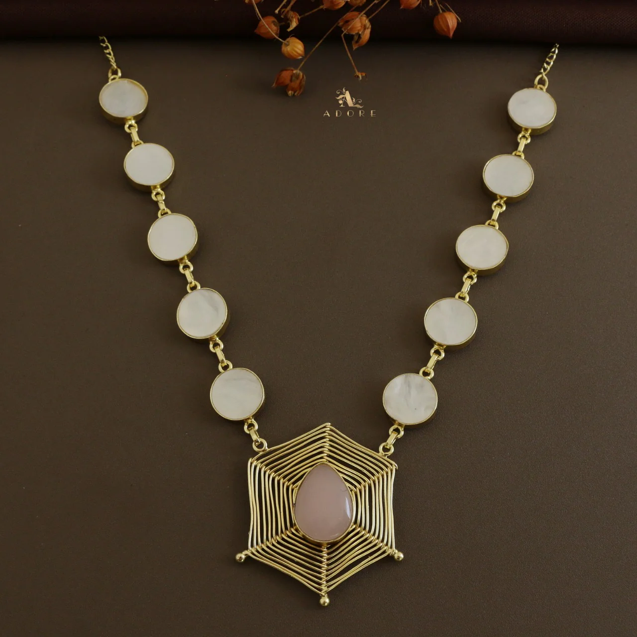 Gargia Handmade Neckpiece - Image 3