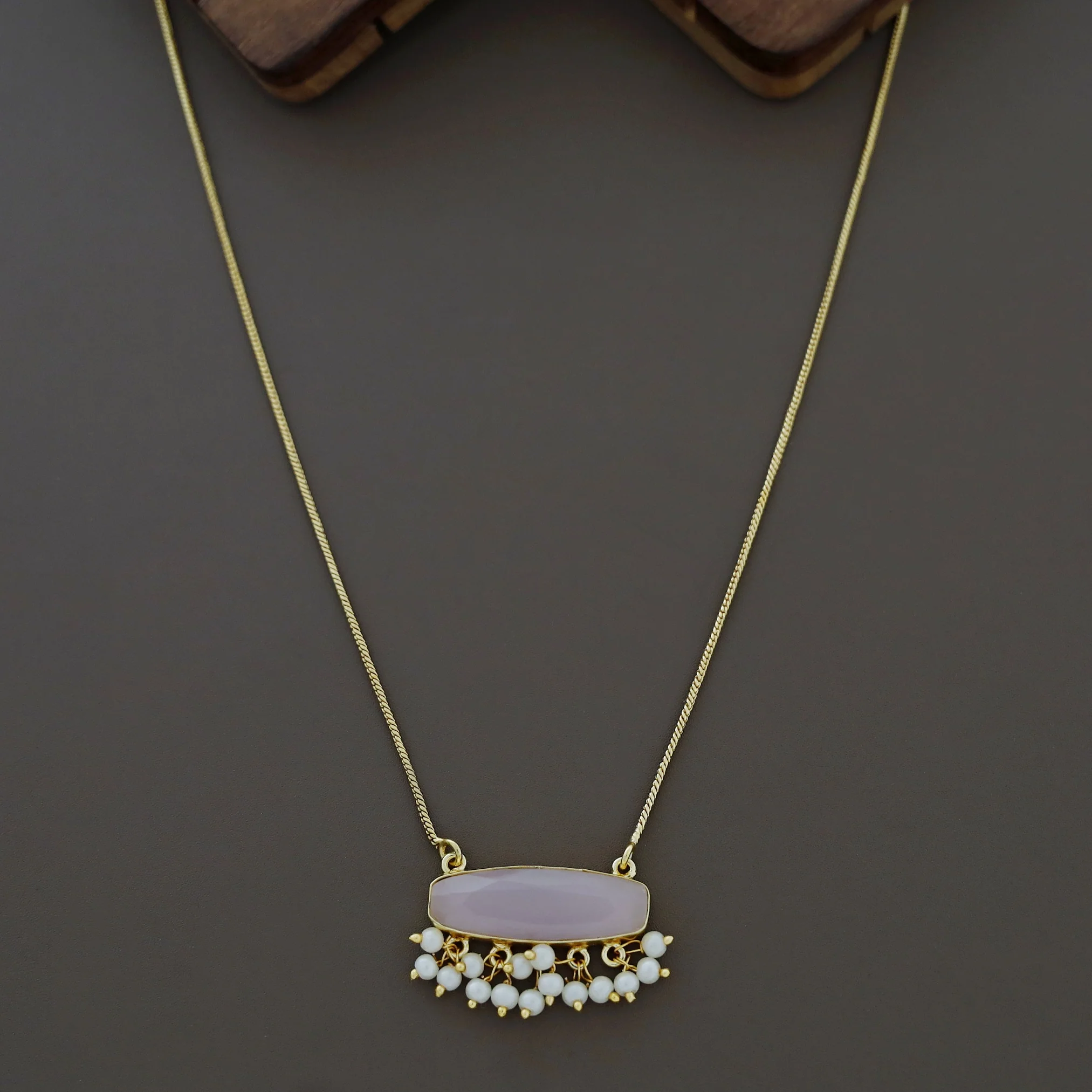 Garima Pearl Neckpiece - Image 20