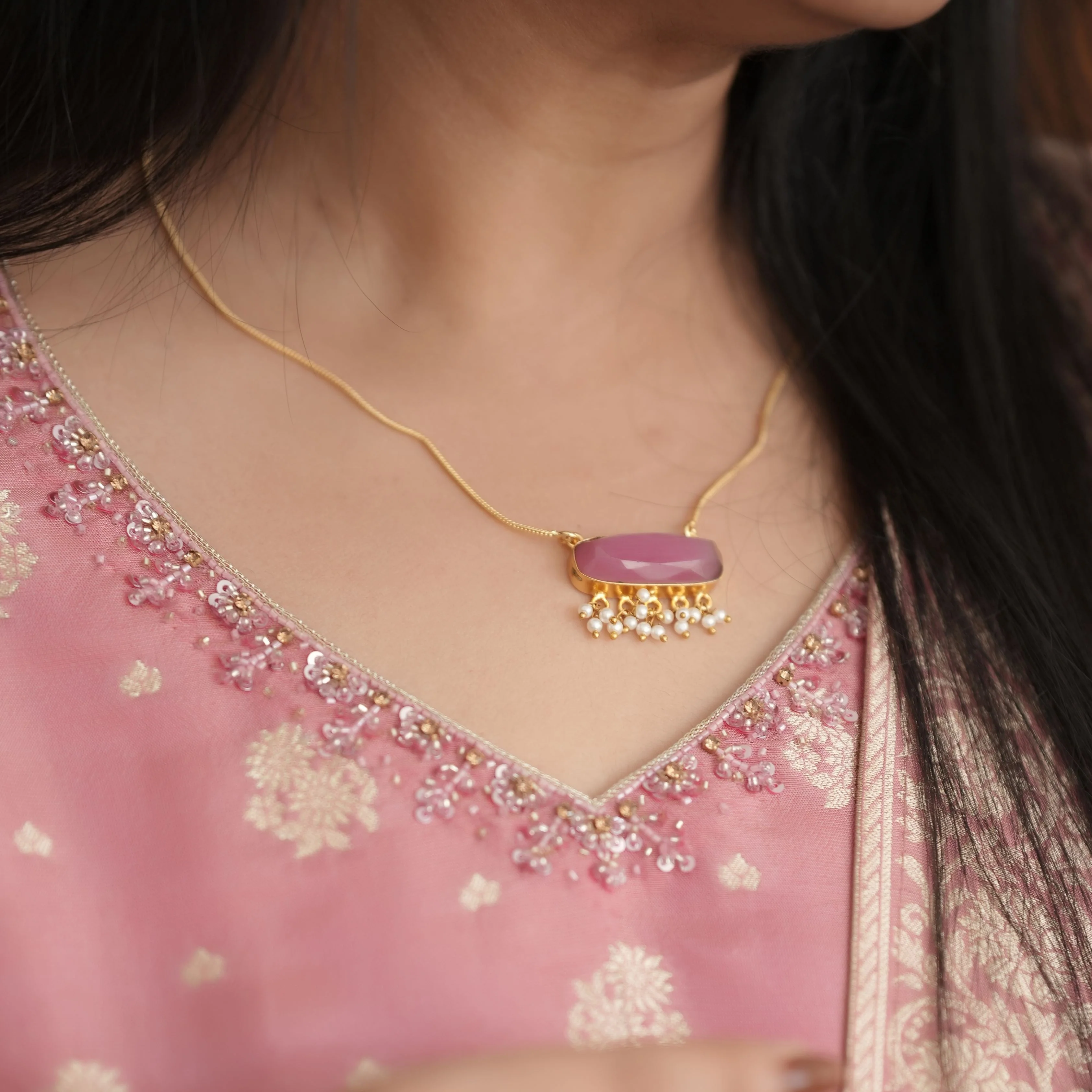 Garima Pearl Neckpiece - Image 3