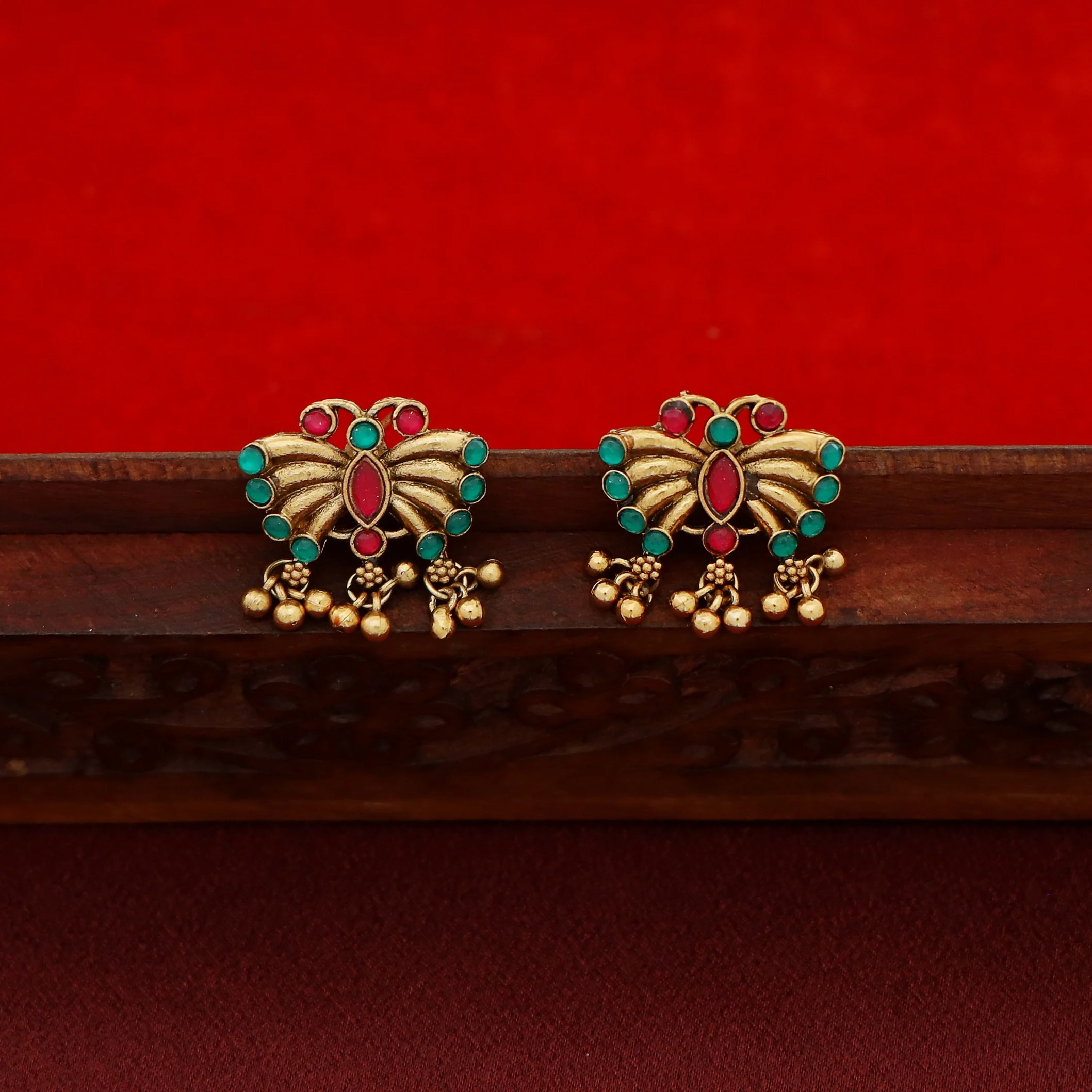Gauri Butterfly Golden Ball Short Neckpiece With Earring - Image 6