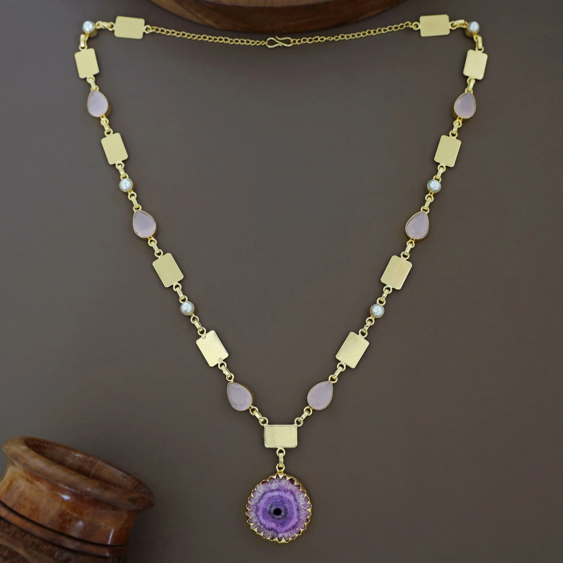 Gertie Golden Pearl Glossy + Agate Stone Long Neckpiece - Image 24