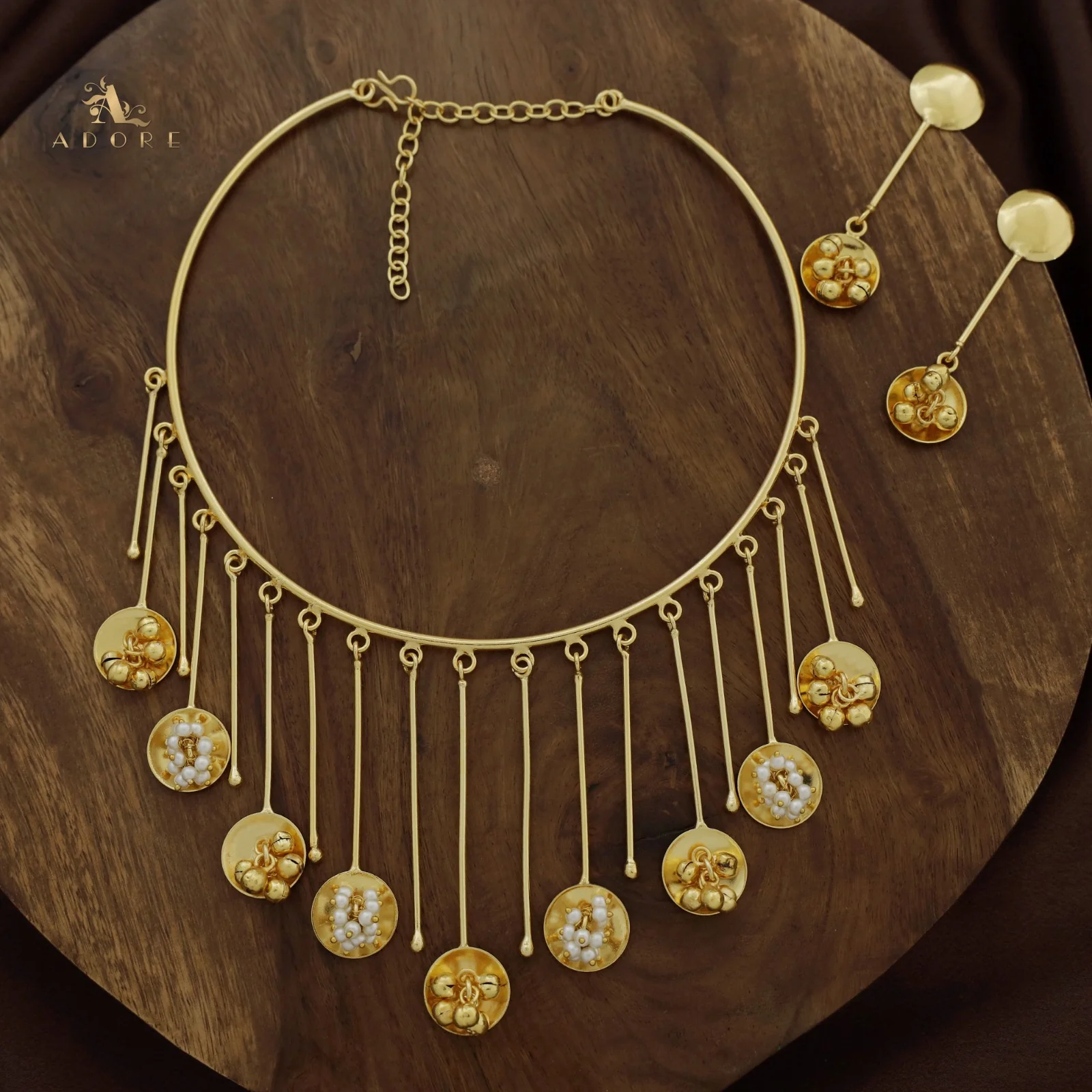 Ghungroo Stick Neck Cuff / Neckpiece With Earring - Image 2